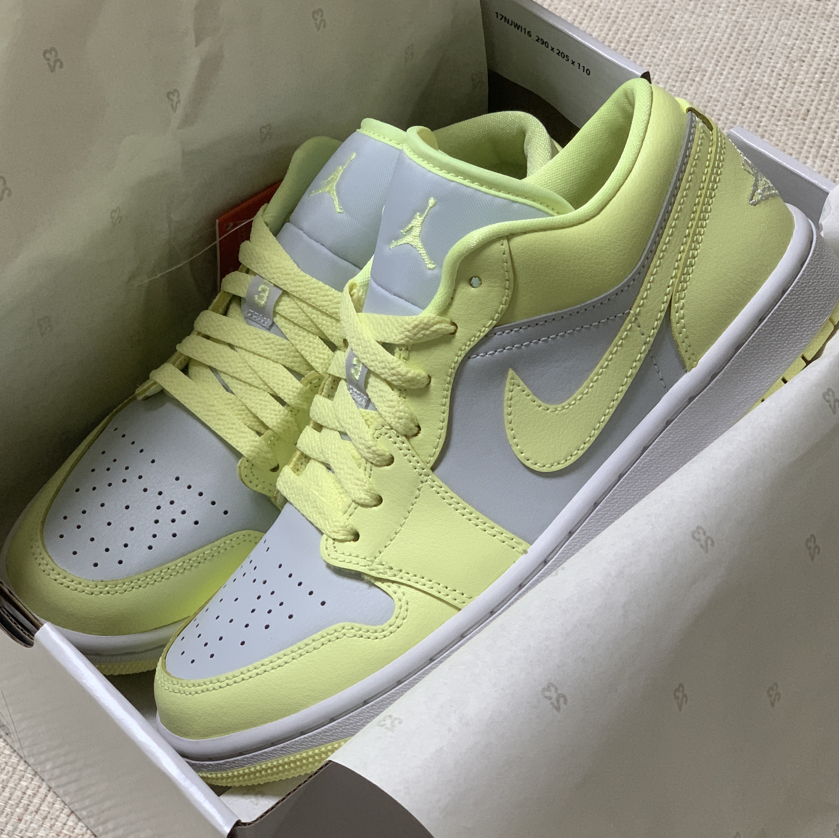(W) Jordan 1 Low Citron Tint 착용 스타일