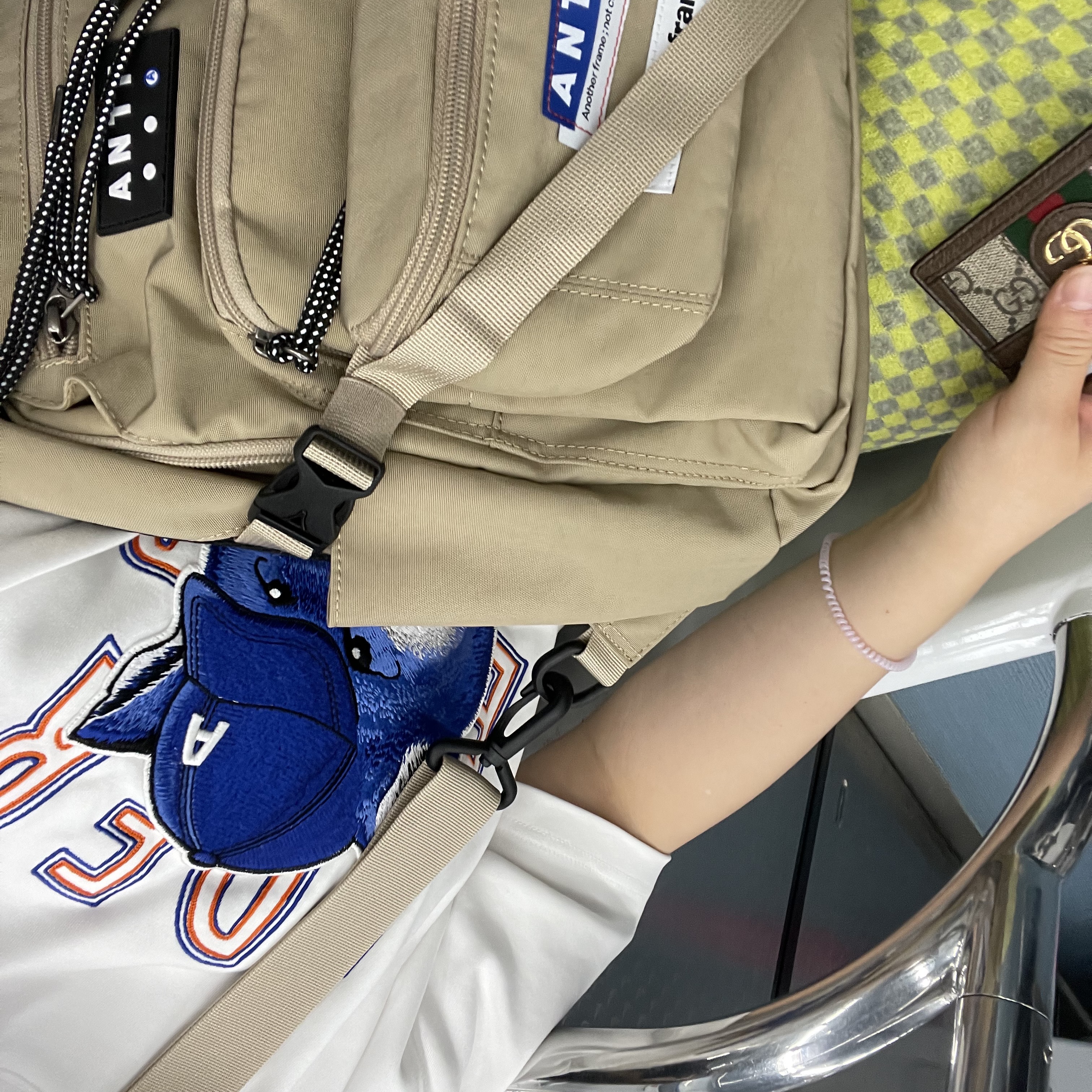 Maison Kitsune x Ader Error The Bluest Fox T-Shirt White, Nike Dunk Low Retro Championship Court Purple 착용 스타일 - 4