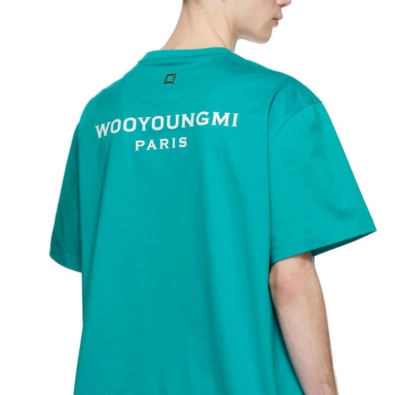 Wooyoungmi White Back Logo T-Shirt Green - 21SS 착용 스타일 - 1