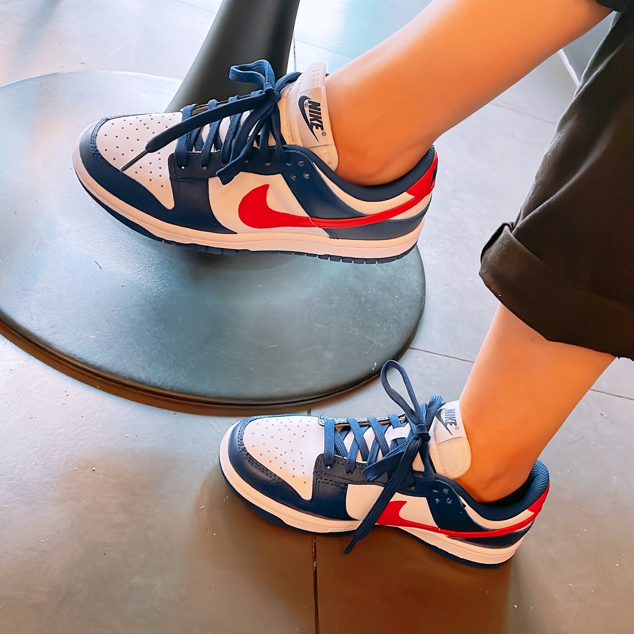 (W) Nike Dunk Low White and University Red 착용 스타일