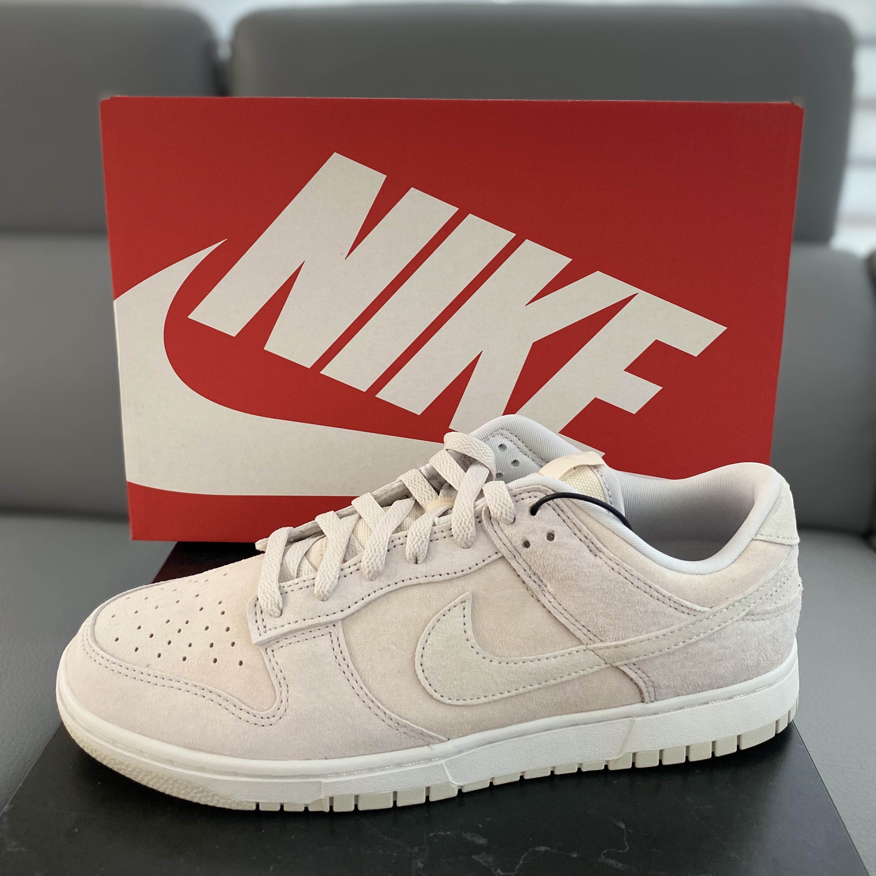 Nike Dunk Low Retro PRM Vast Grey 착용 스타일