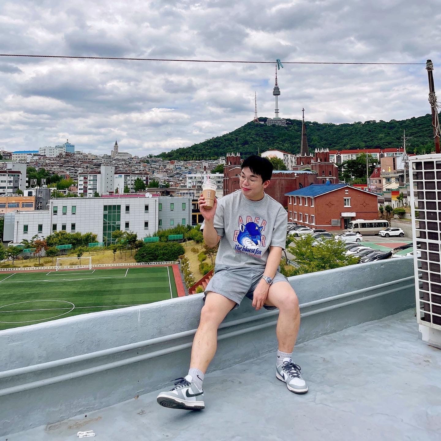 Maison Kitsune x Ader Error The Bluest Fox T-Shirt Grey, Stone Island B0943 Nylon Metal Swimming Trunk Light Grey - 21FW 착용 스타일 - 1