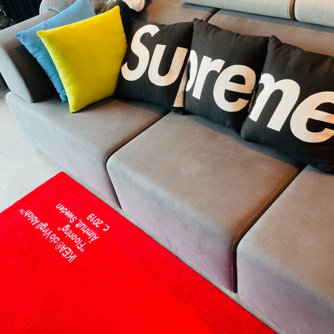 Supreme Jules Pansu Pillow (Set of 3) Red