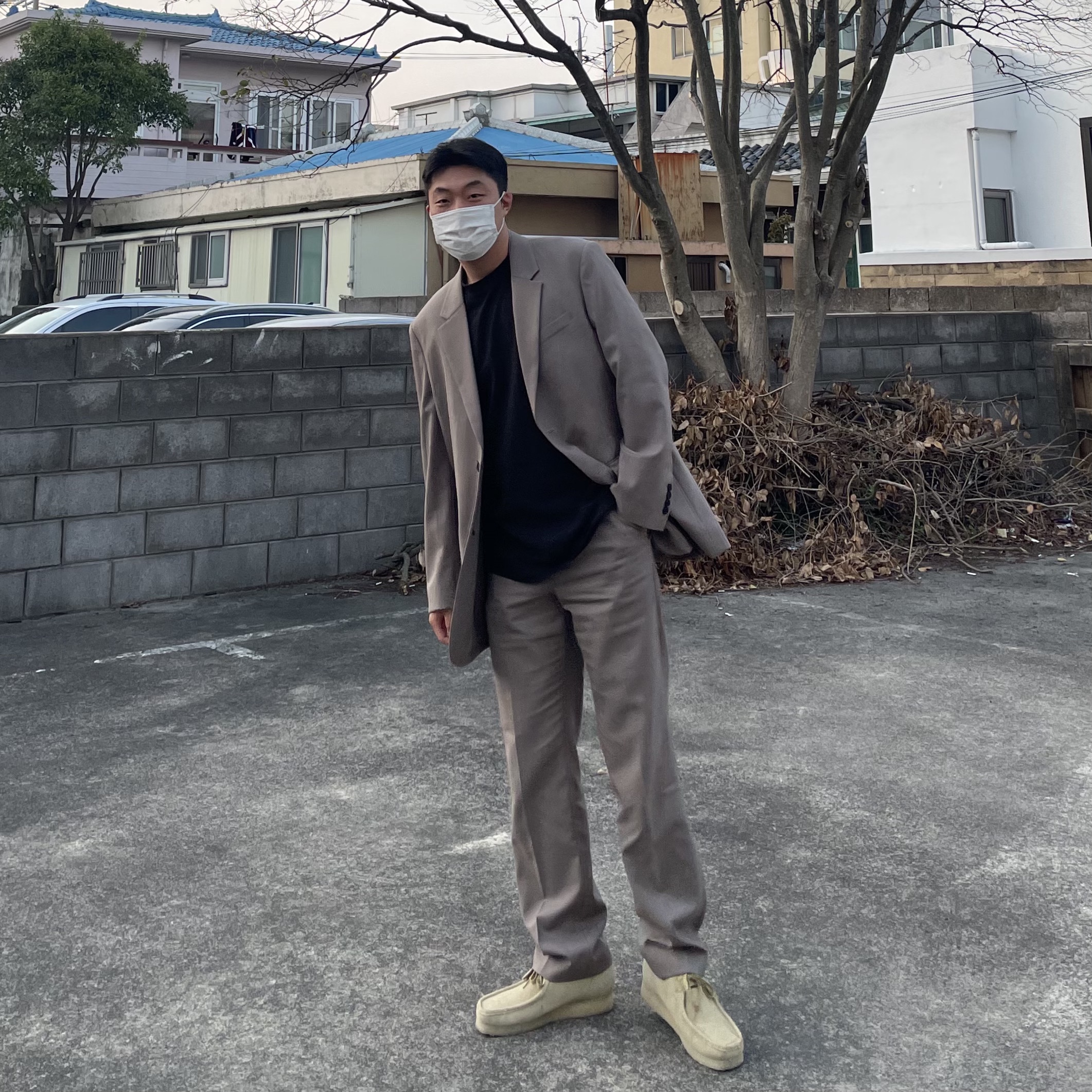 Clarks x Thisisneverthat Wallabee Maple 착용 스타일