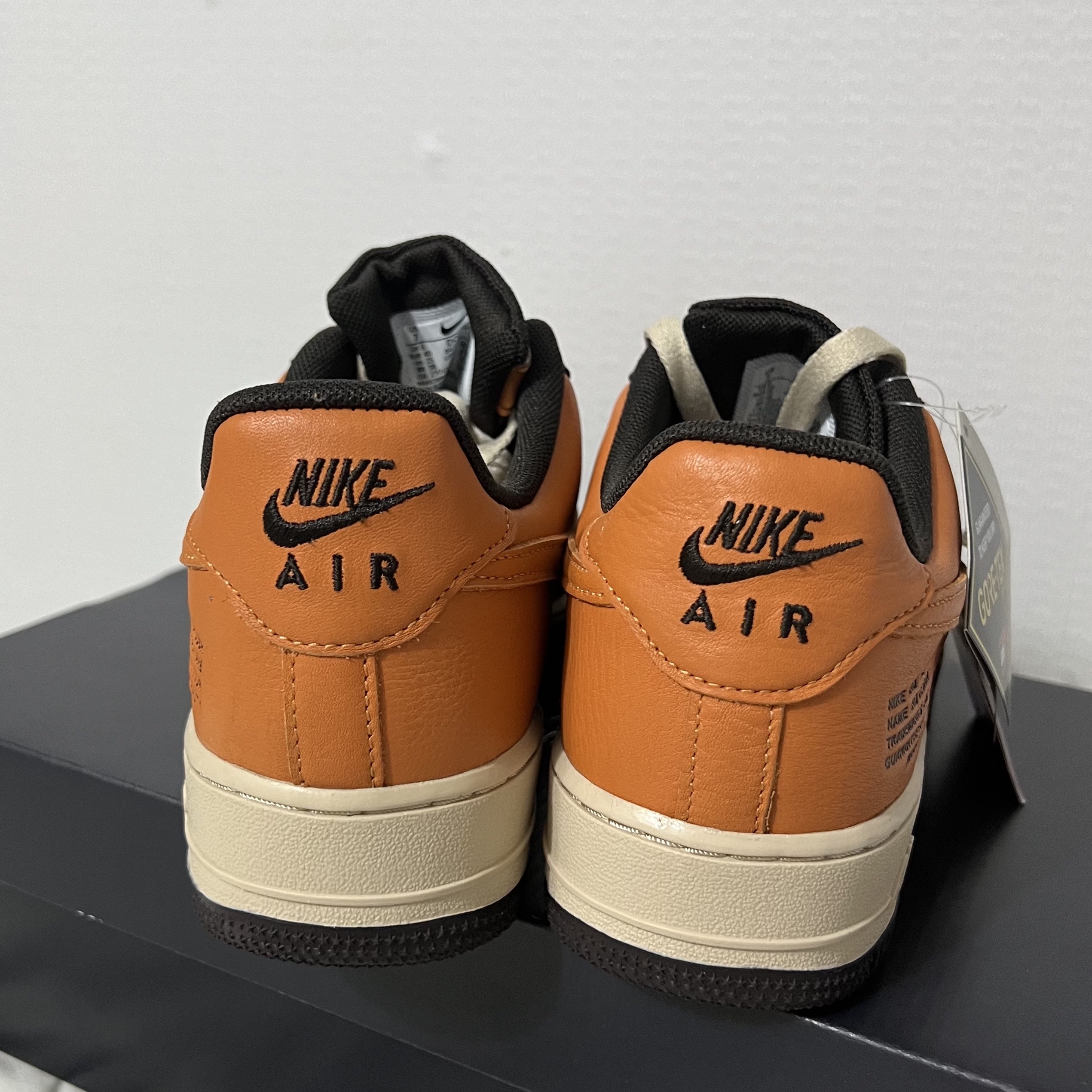 Nike Air Force 1 Low Gore-Tex Brown Curry 착용 스타일 - 4
