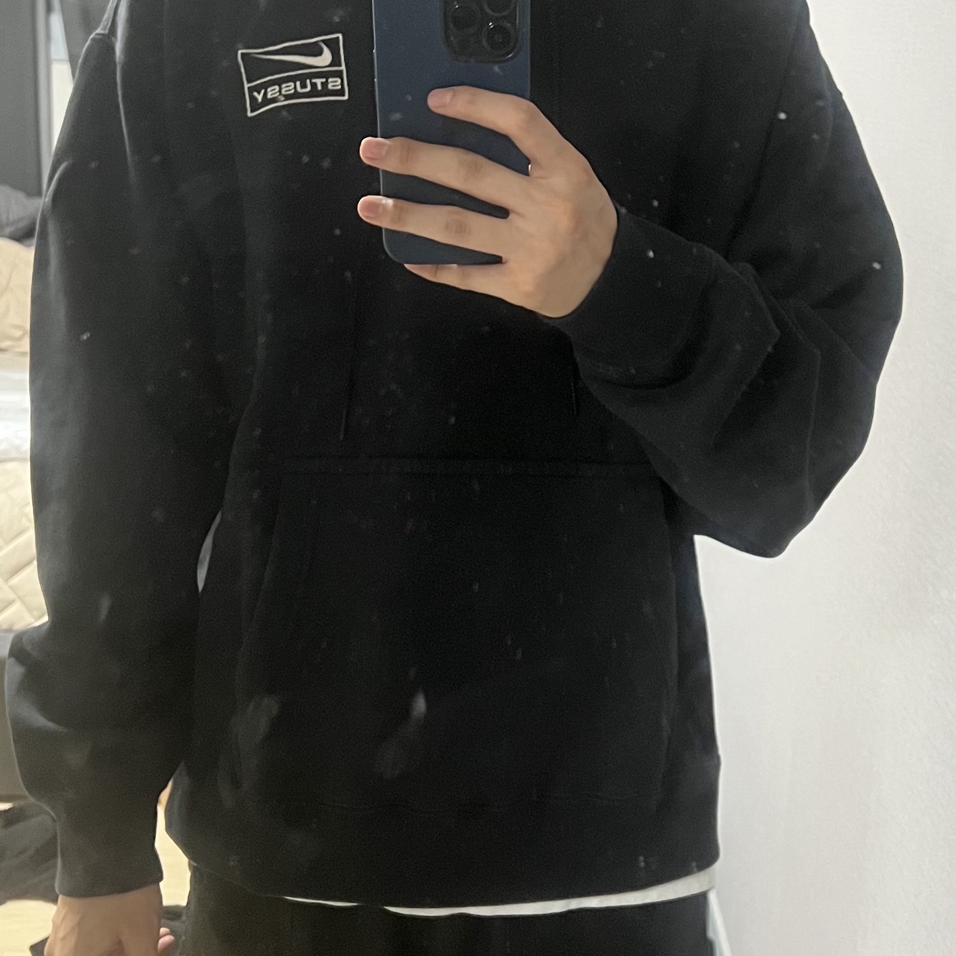Nike x Stussy NRG RA Washed Pullover Hoodie Black (DN4029-010) 착용 스타일 - 2