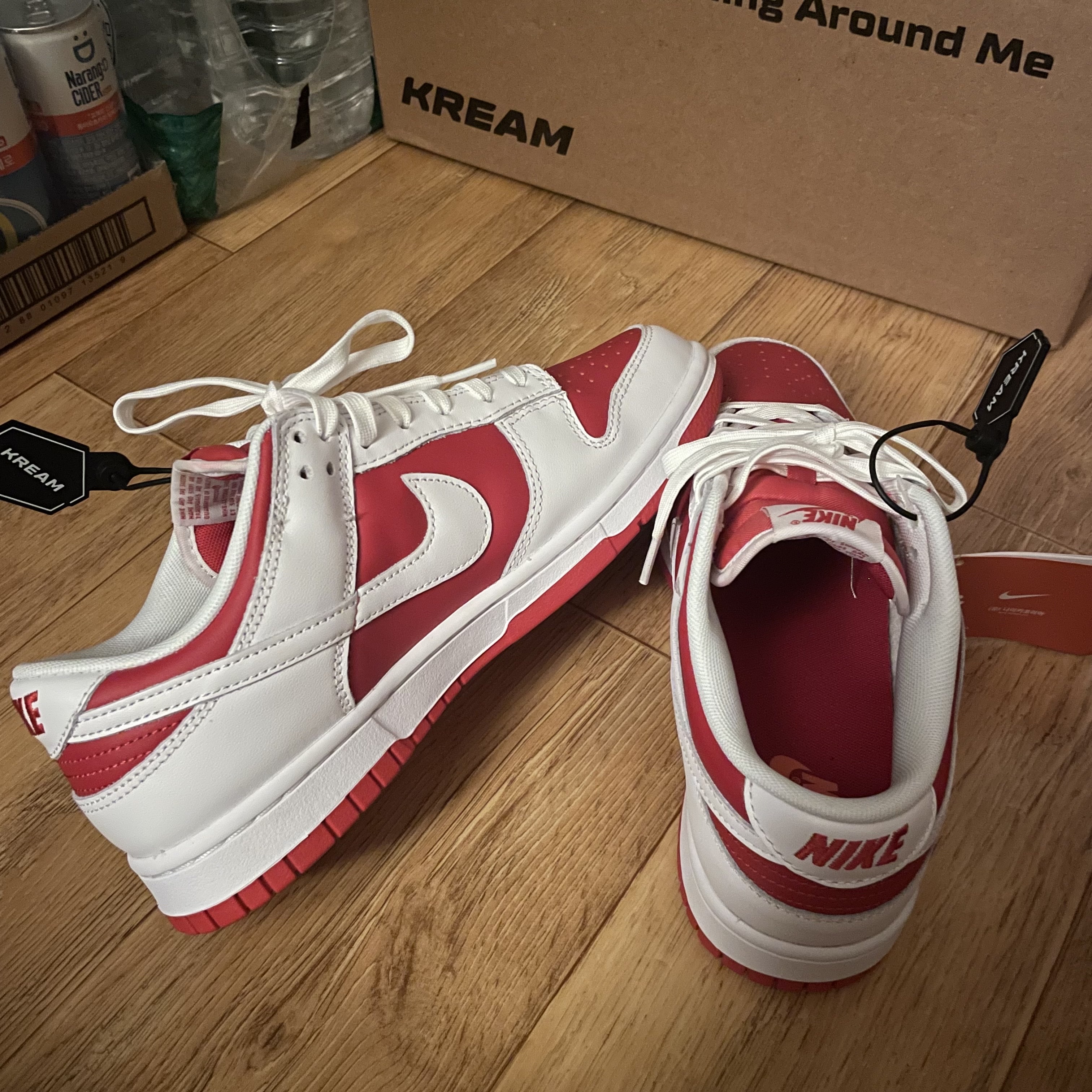 Nike Dunk Low Retro Championship Red 착용 스타일 - 4