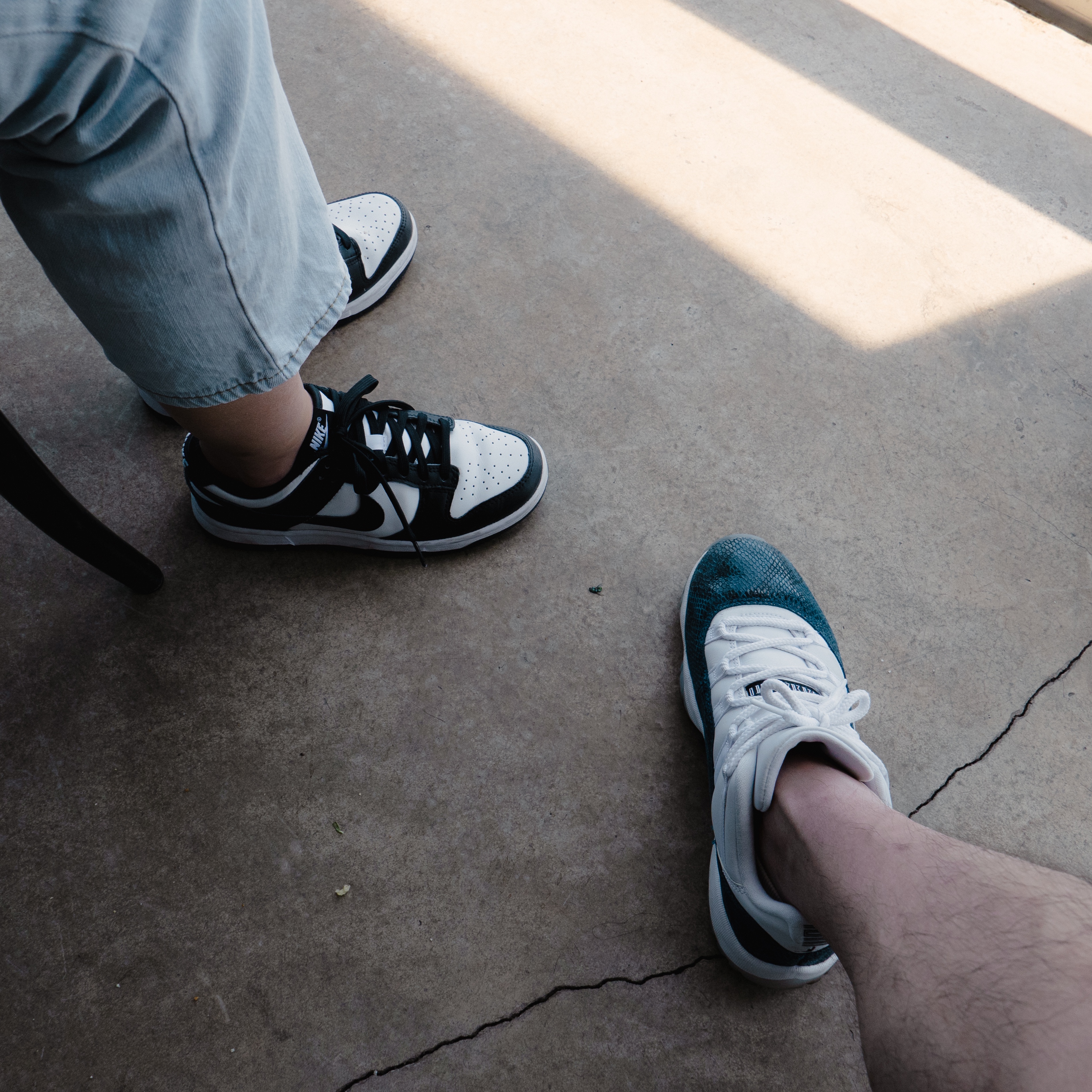Jordan 11 Retro Low Navy Snakeskin 2019, Nike Dunk Low Retro Black 착용 스타일