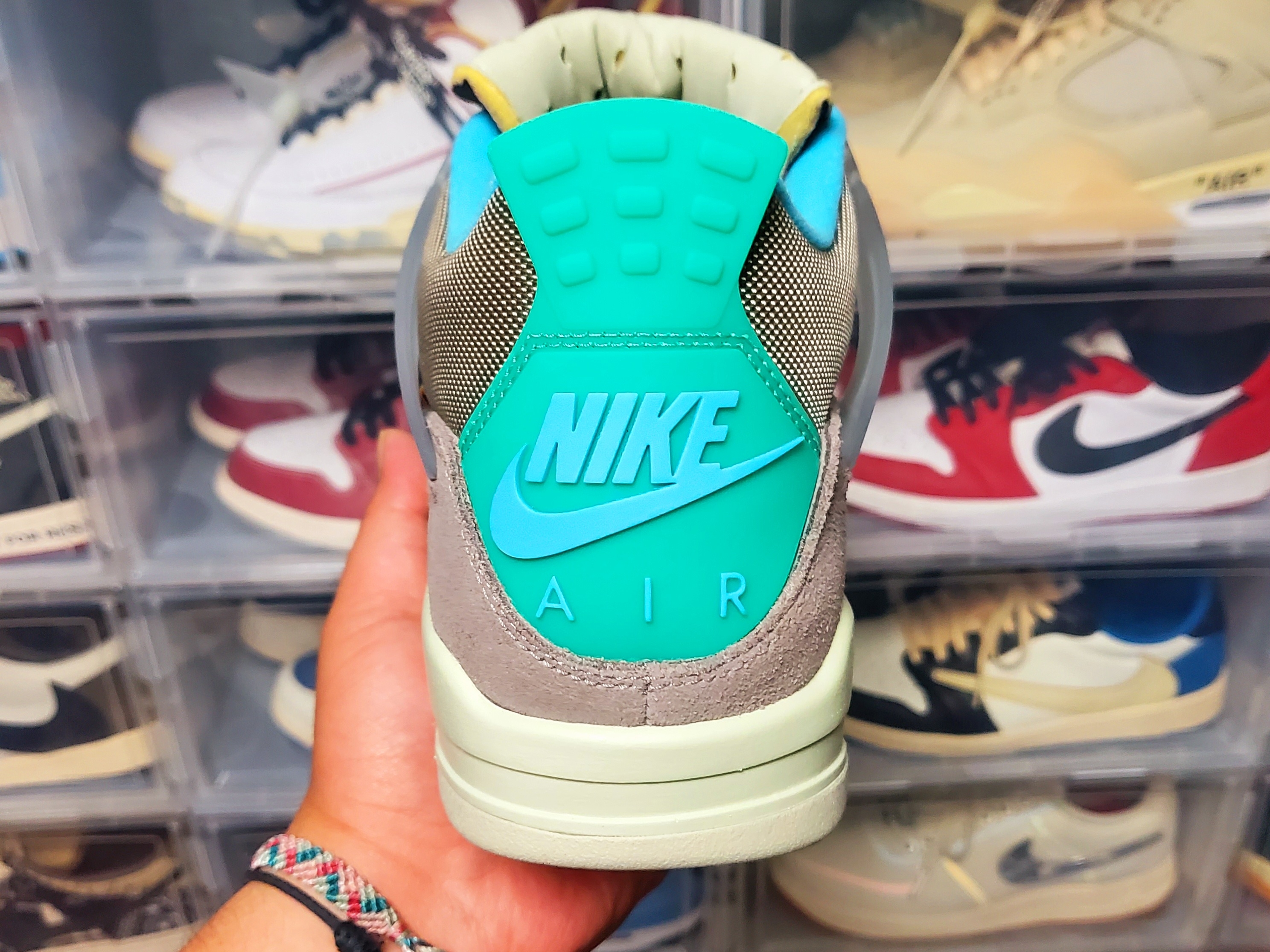 Jordan 4 x Union Retro SP Taupe Haze 착용 스타일 - 4