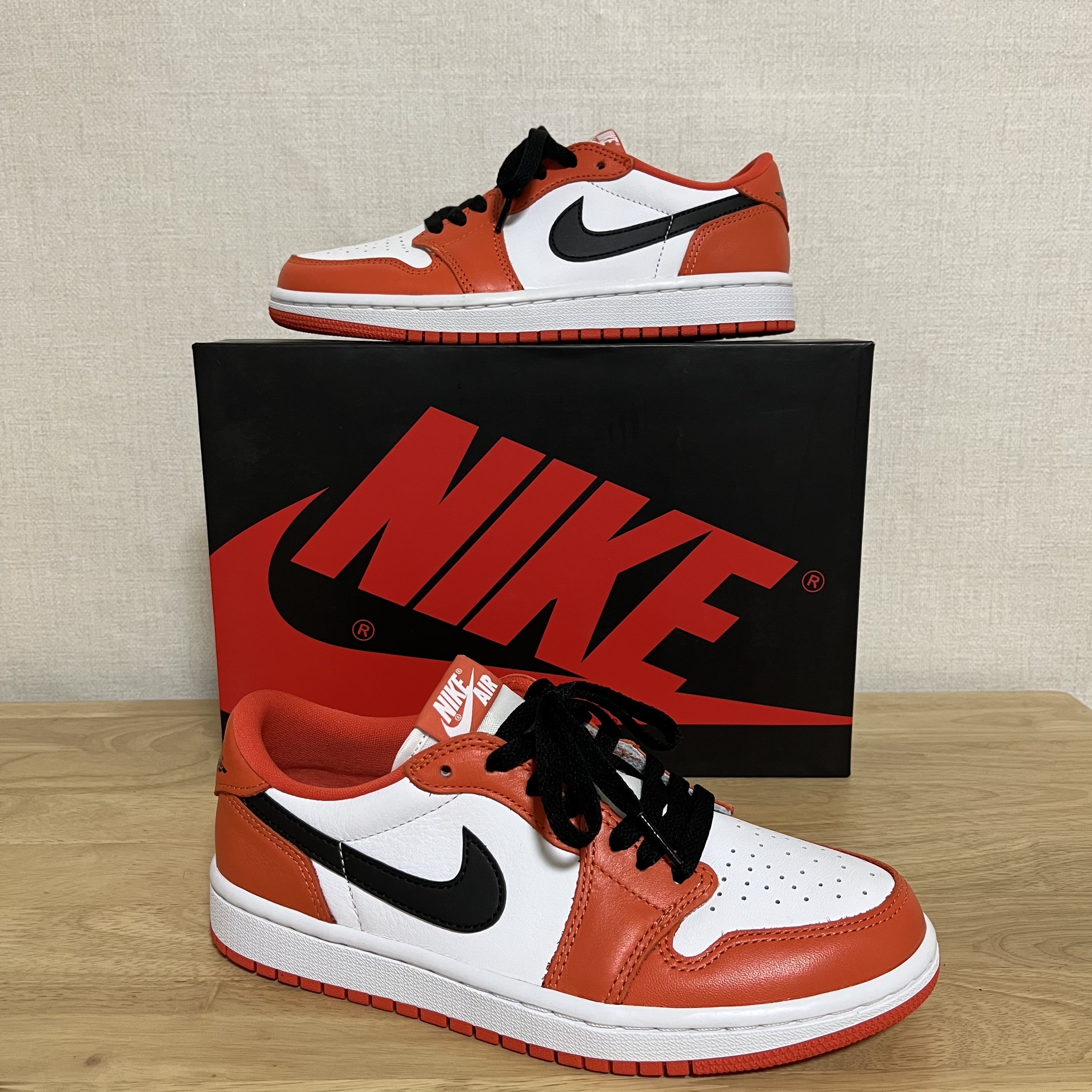 (W) Jordan 1 Low OG Starfish 착용 스타일 - 1