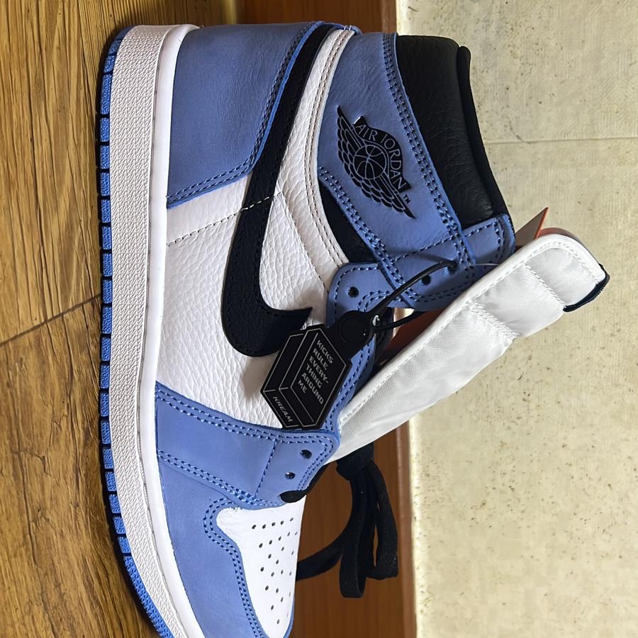 Jordan 1 Retro High OG University Blue, Jordan 1 Retro High OG Black Mocha 착용 스타일 - 2