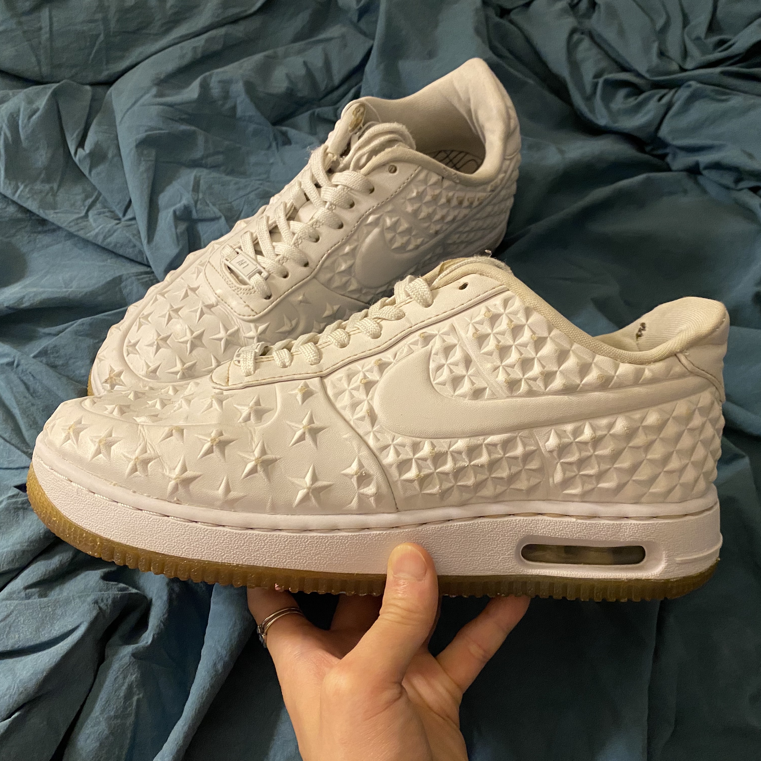 Nike Air Force 1 LV8 VT Independence Day White 착용 스타일