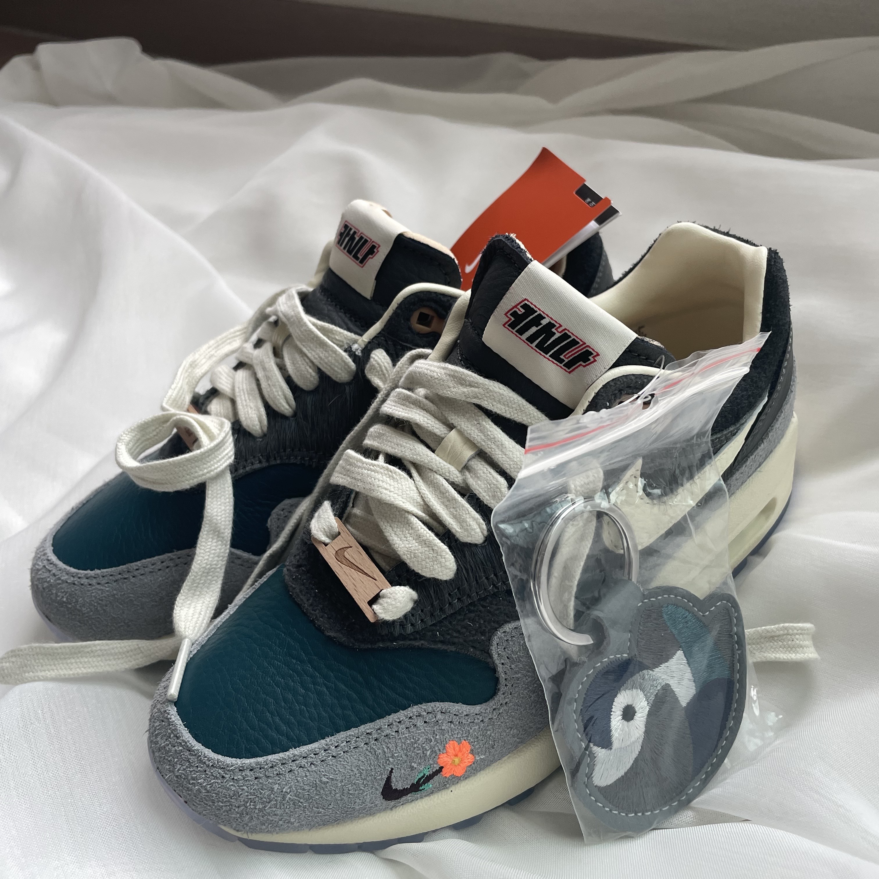 Nike x Kasina Air Max 1 SP Won-Ang Particle Grey 착용 스타일