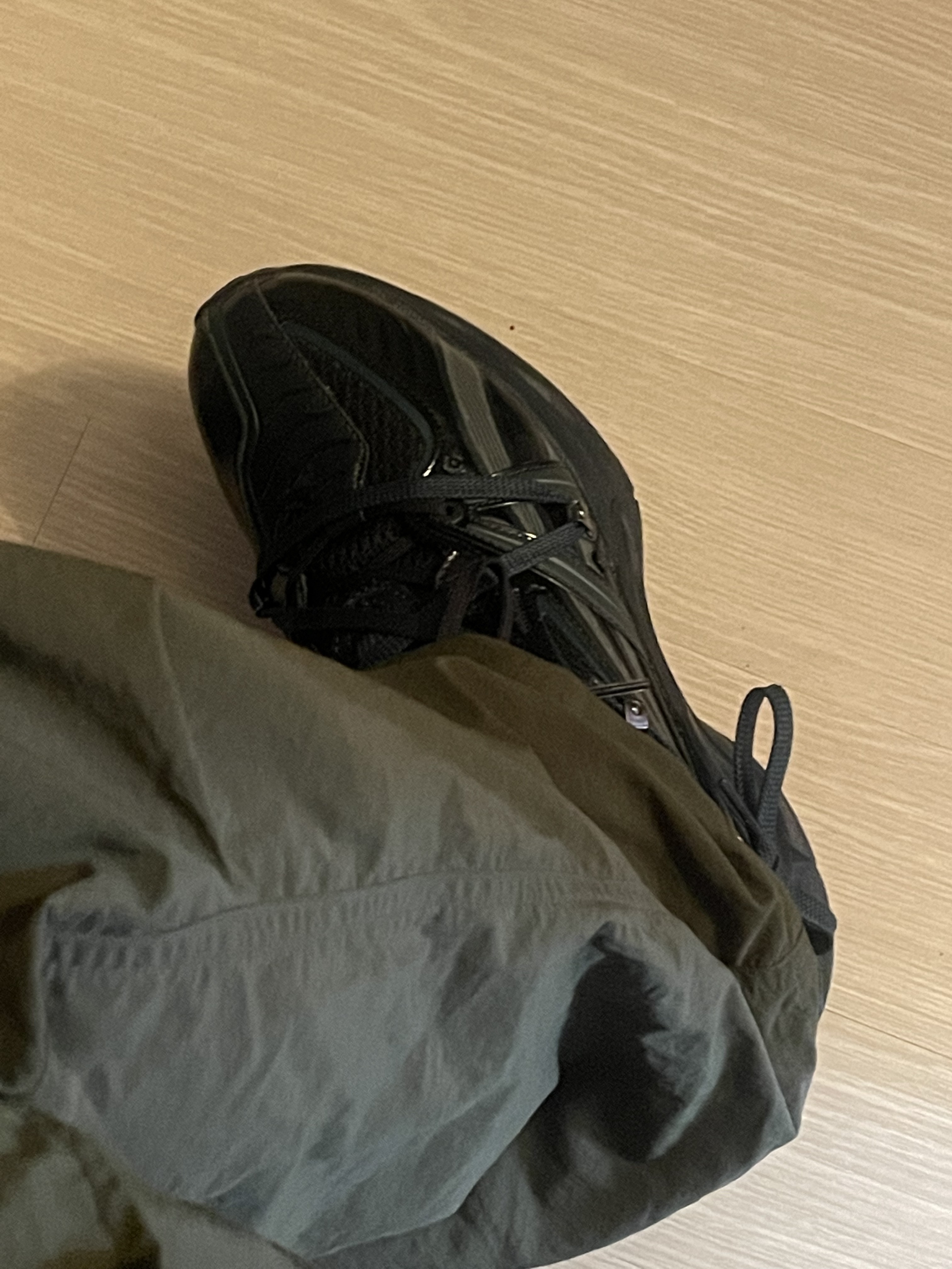 Asics x Andersson Bell HN2-S Protoblast Black 착용 스타일 - 3