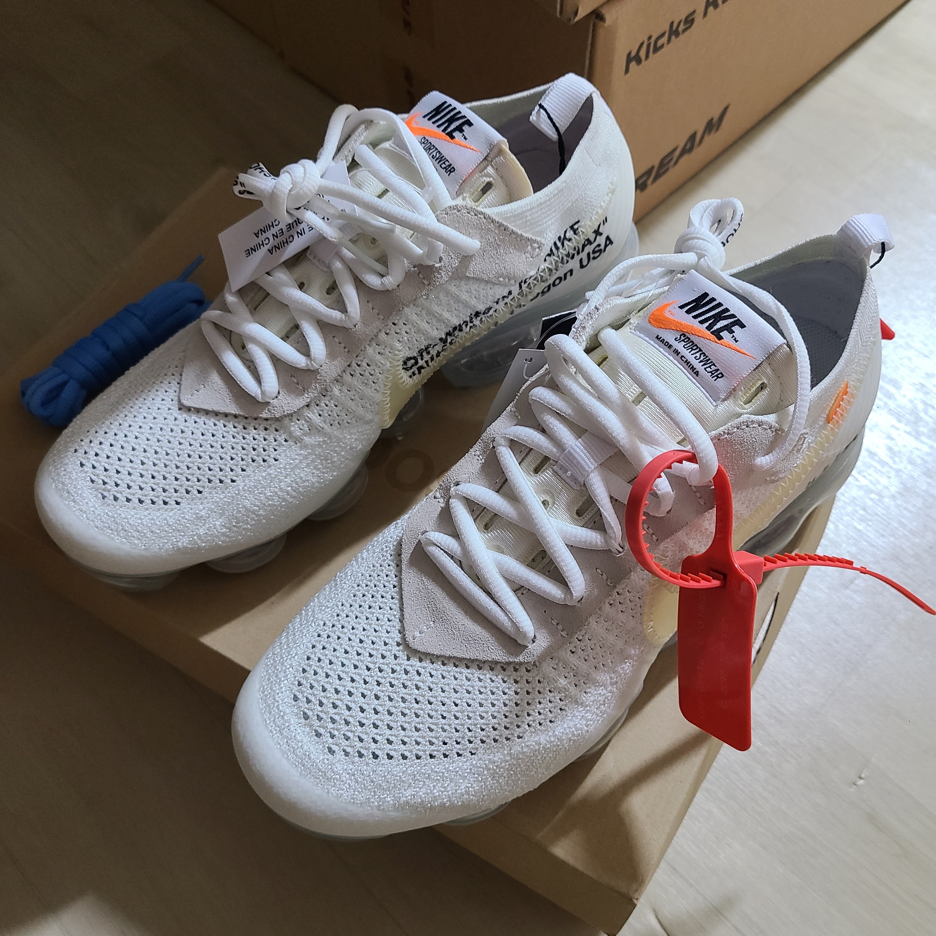 Nike x Off-White Air VaporMax V2 White 착용 스타일