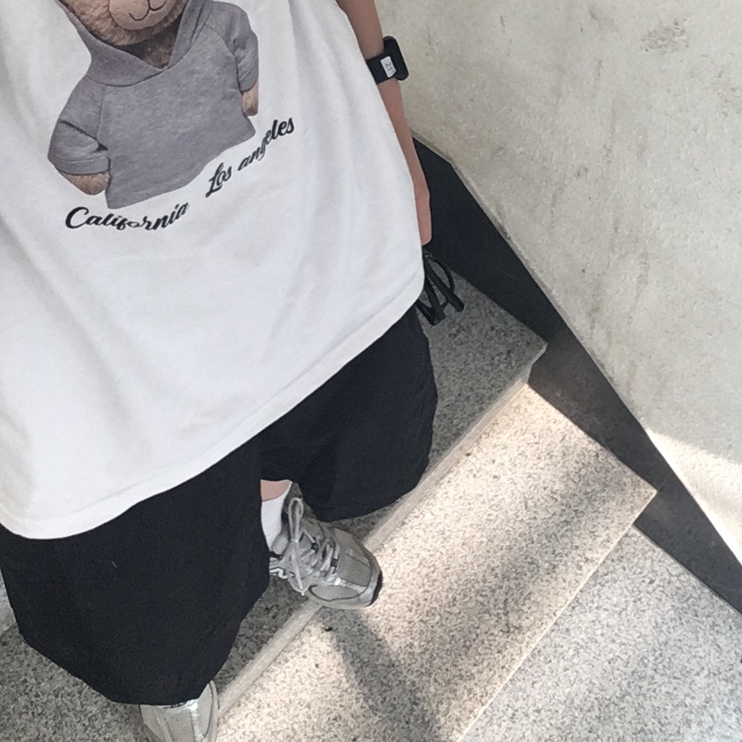 New Balance 530 Steel Grey 착용 스타일