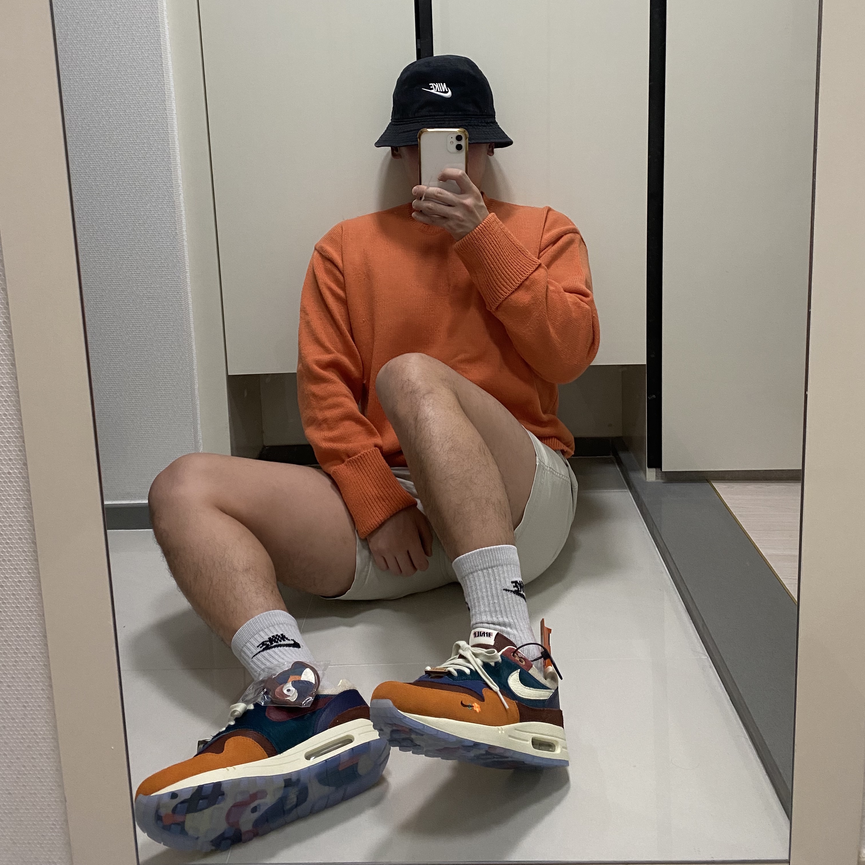 Nike x Kasina Air Max 1 SP Won-Ang Orange 착용 스타일 - 1