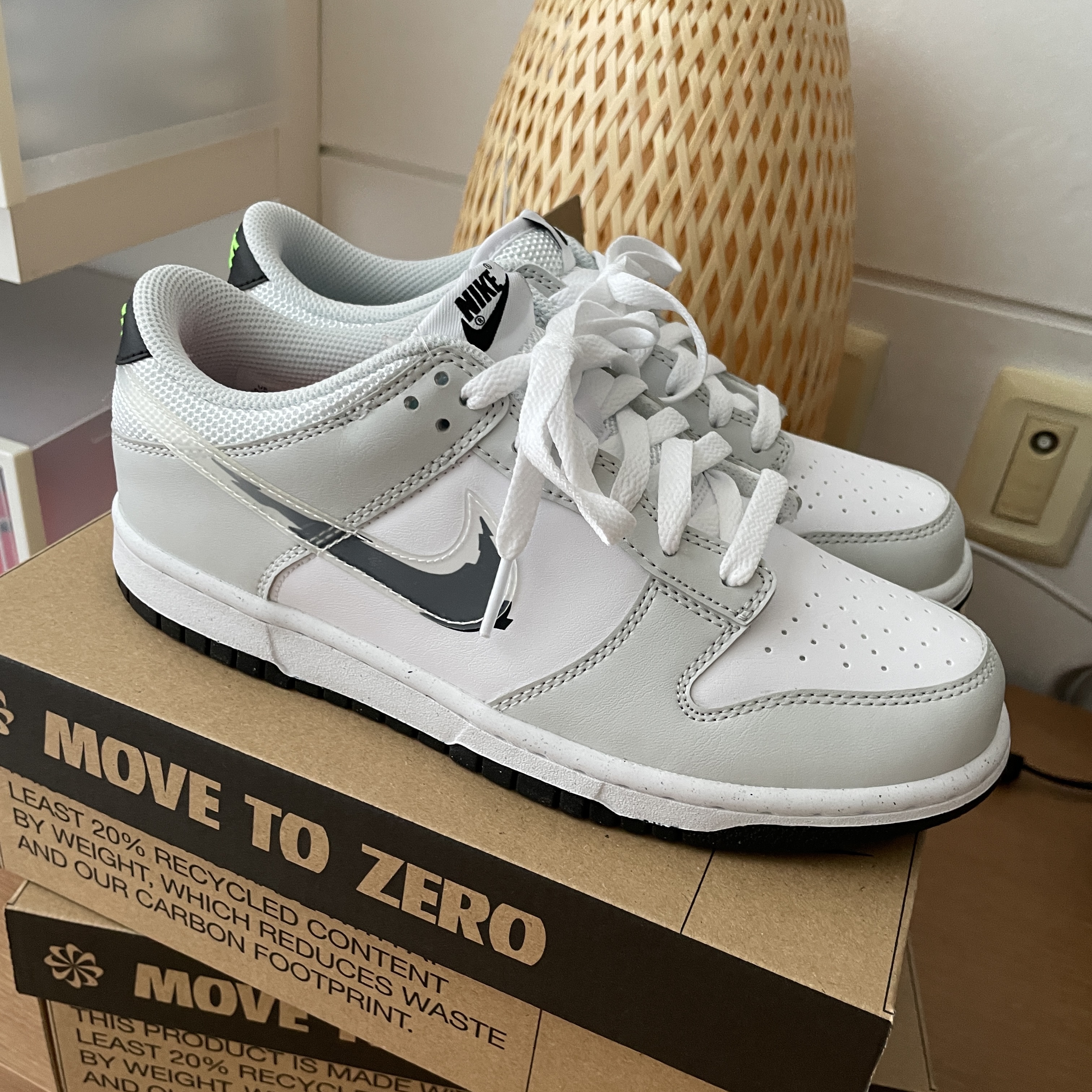 (GS) Nike Dunk Low Photon Dust 착용 스타일 - 1