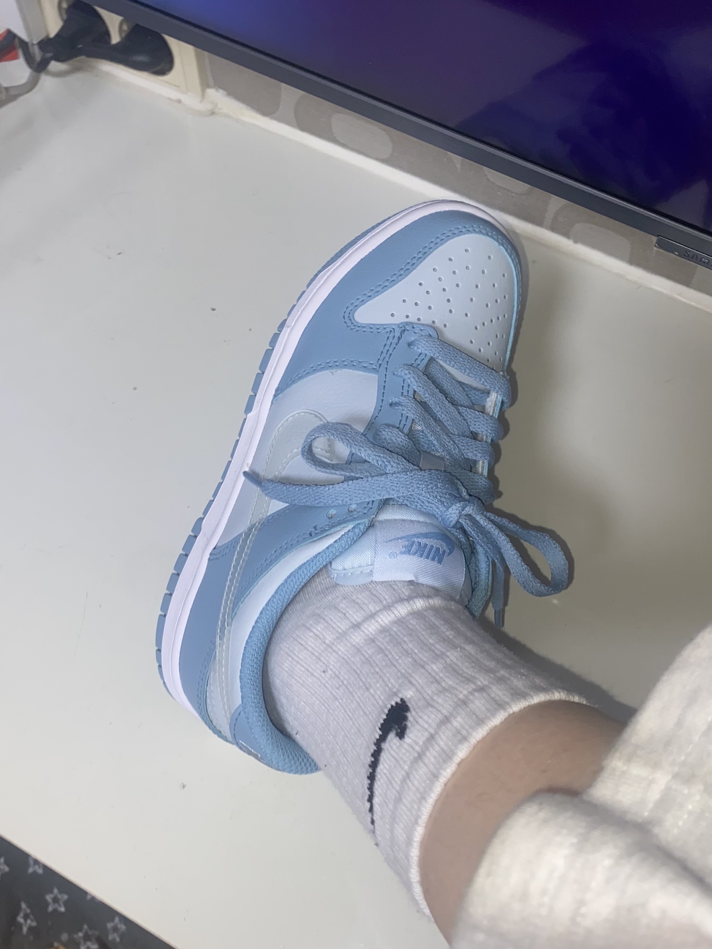 (GS) Nike Dunk Low Aura 착용 스타일 - 2