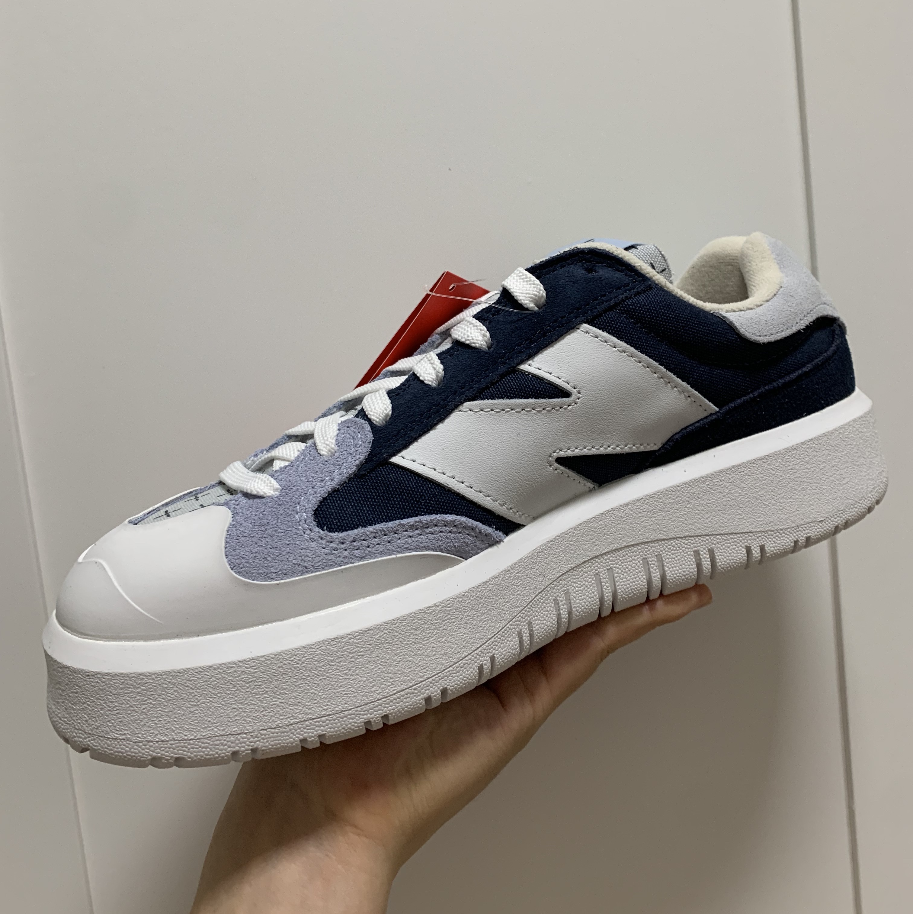 New Balance CT302 Vintage Indigo Dusk Blue 착용 스타일