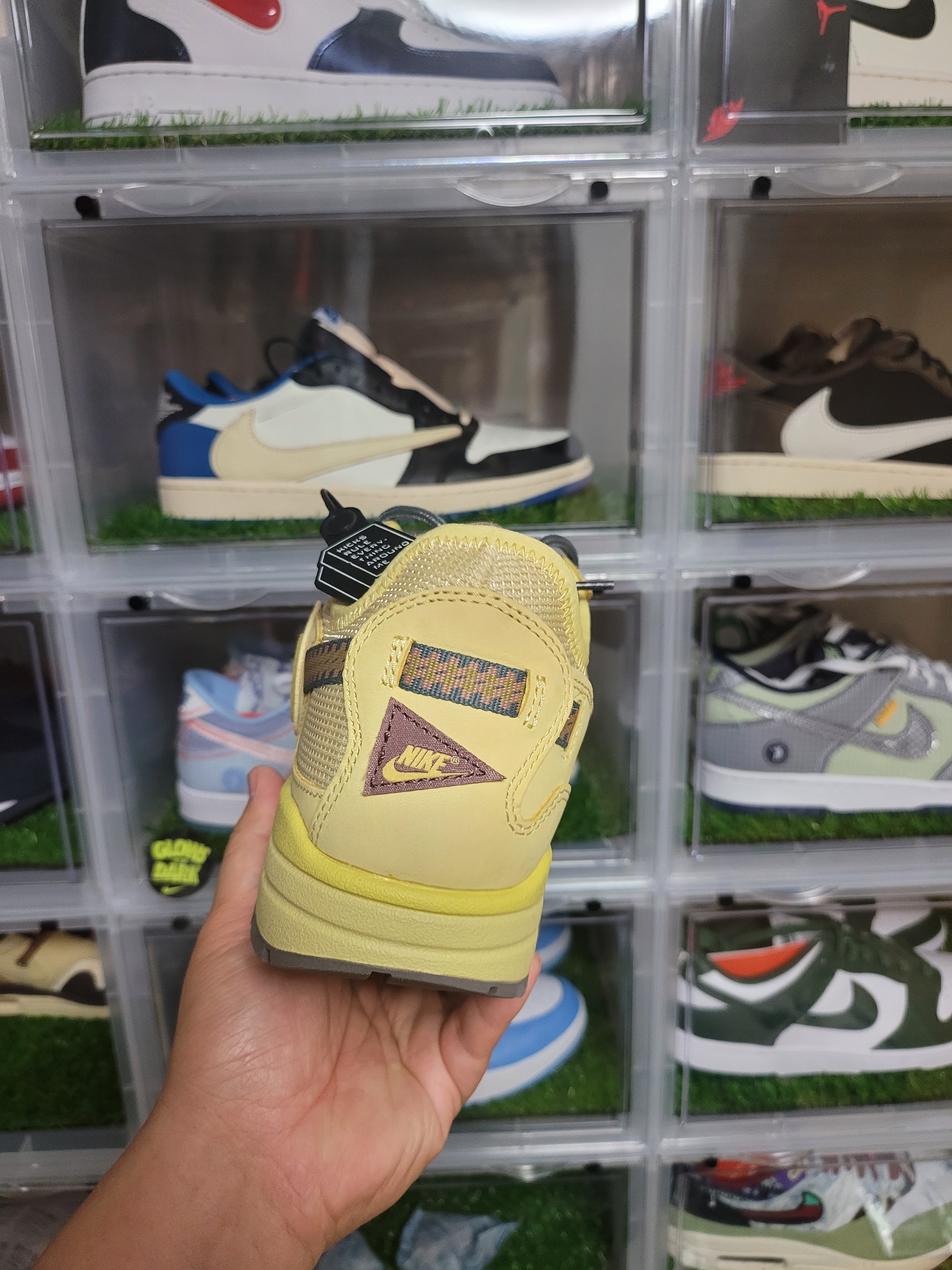 Nike x Travis Scott Air Max 1 Cact.us Gold, (PS) Nike x Travis Scott Air Max 1 Cact.us Brown 착용 스타일 - 2
