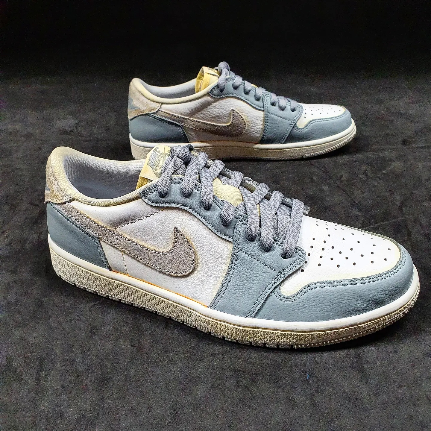 Jordan 1 Low OG Neutral Grey 착용 스타일 - 3
