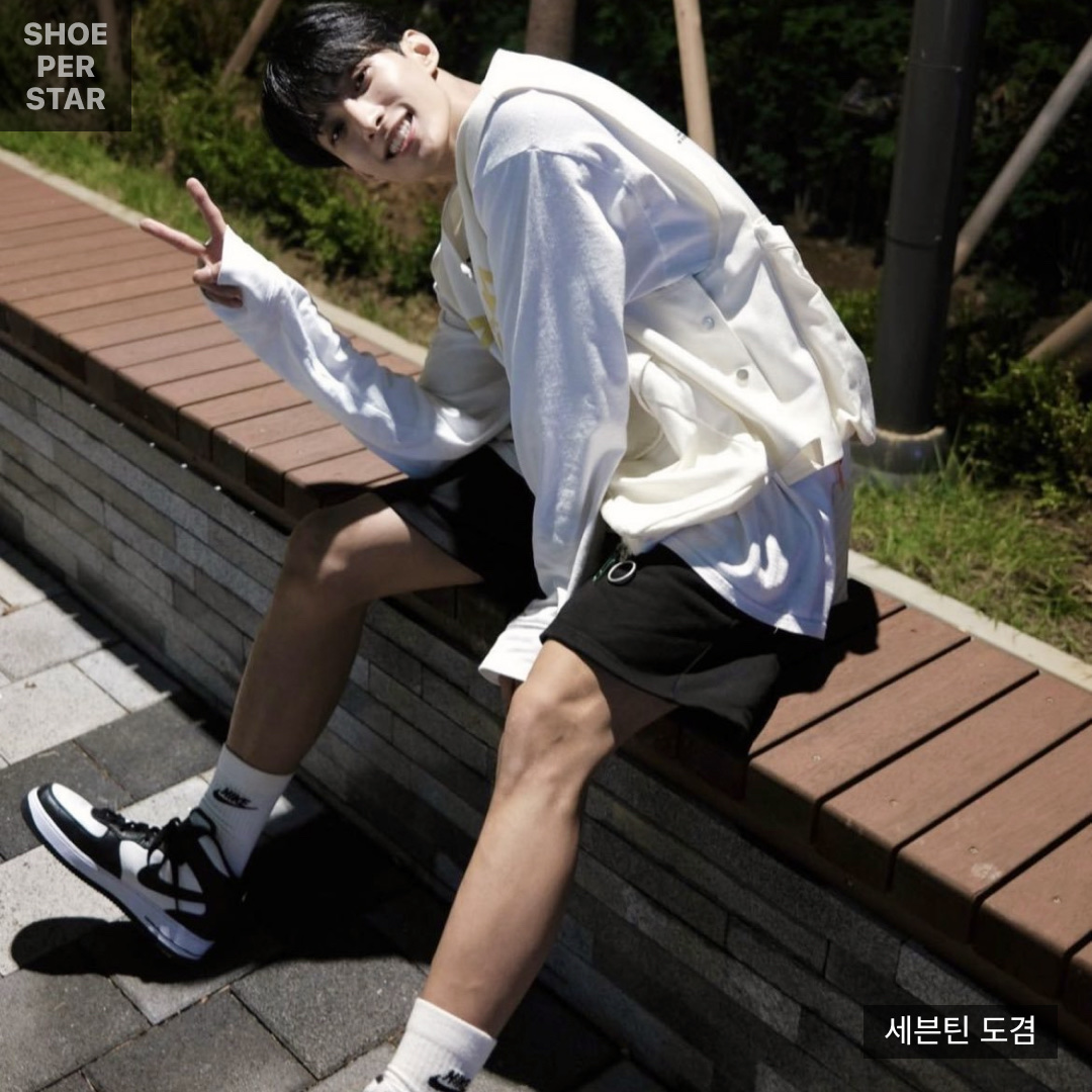 Nike x Stussy Air Force 1 '07 Mid SP Black and Light Bone 착용 스타일 - 3
