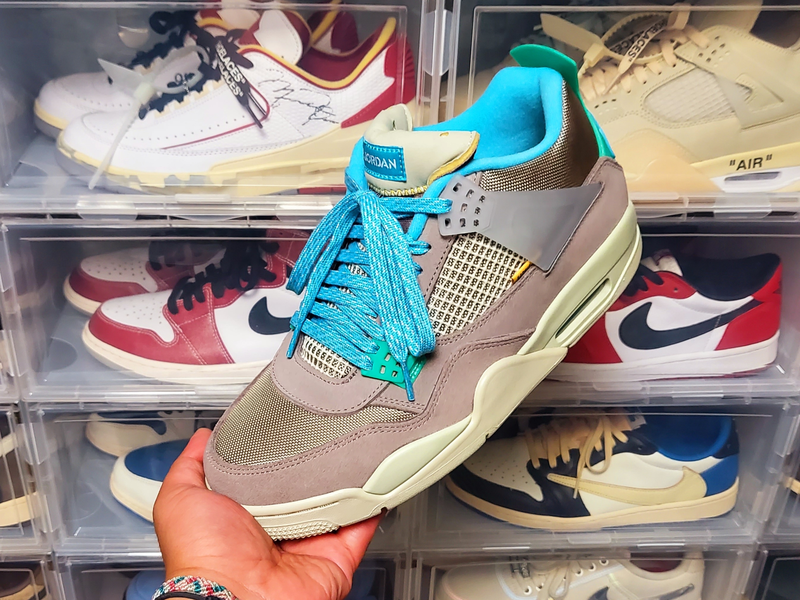 Jordan 4 x Union Retro SP Taupe Haze 착용 스타일 - 1