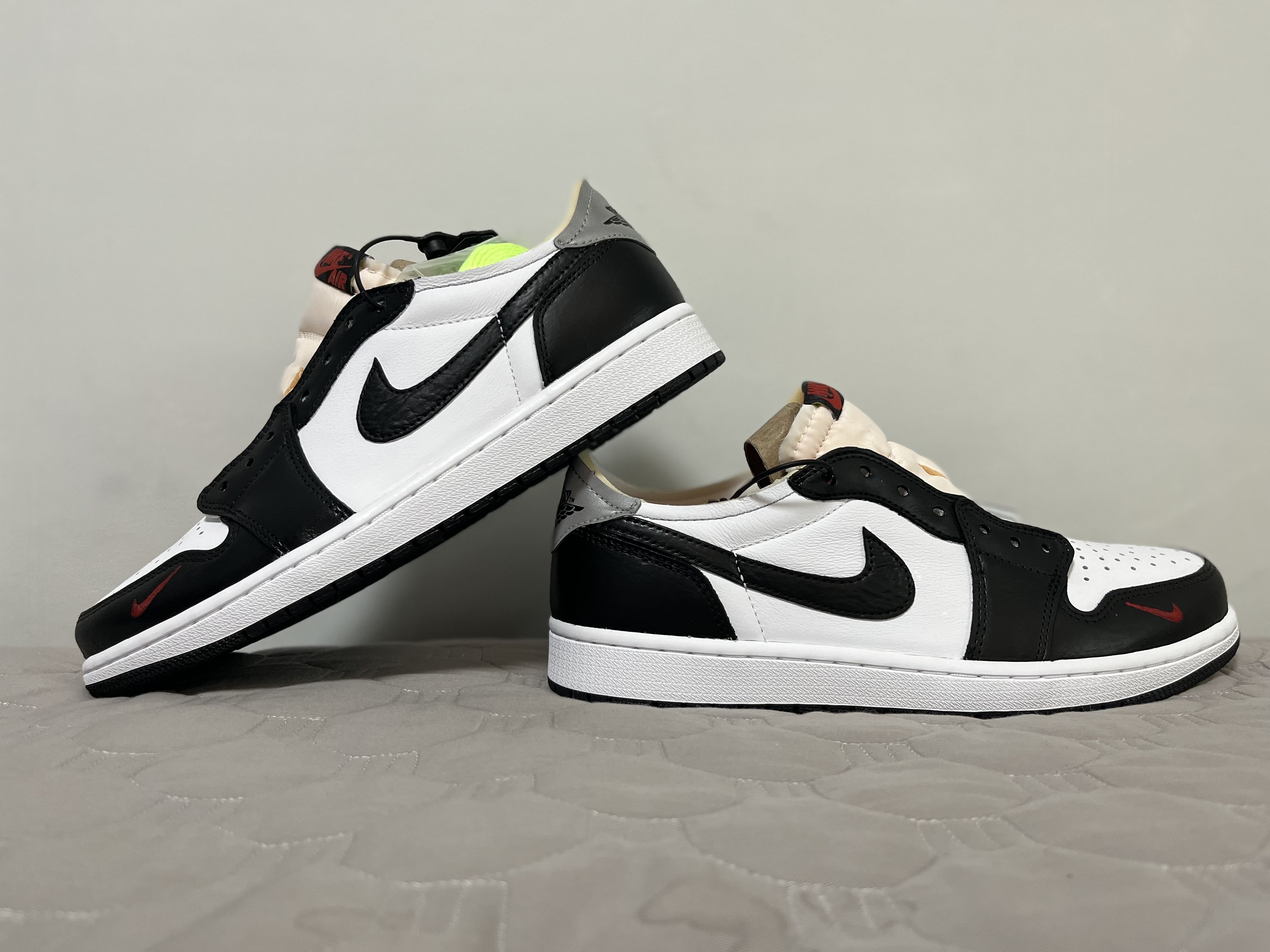 Jordan 1 Low OG Ghost Green 착용 스타일 - 1