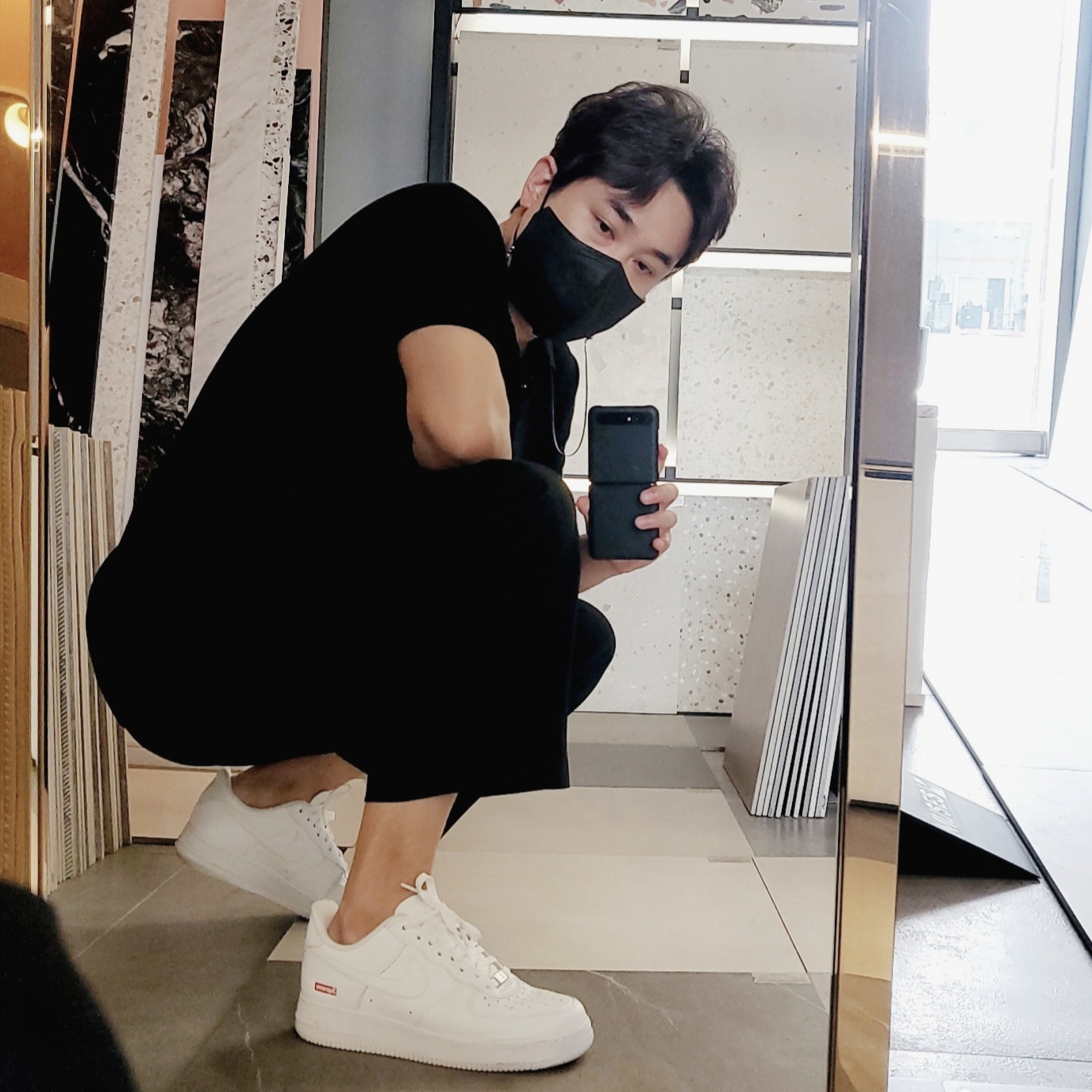 Nike x Supreme Air Force 1 Low White 착용 스타일