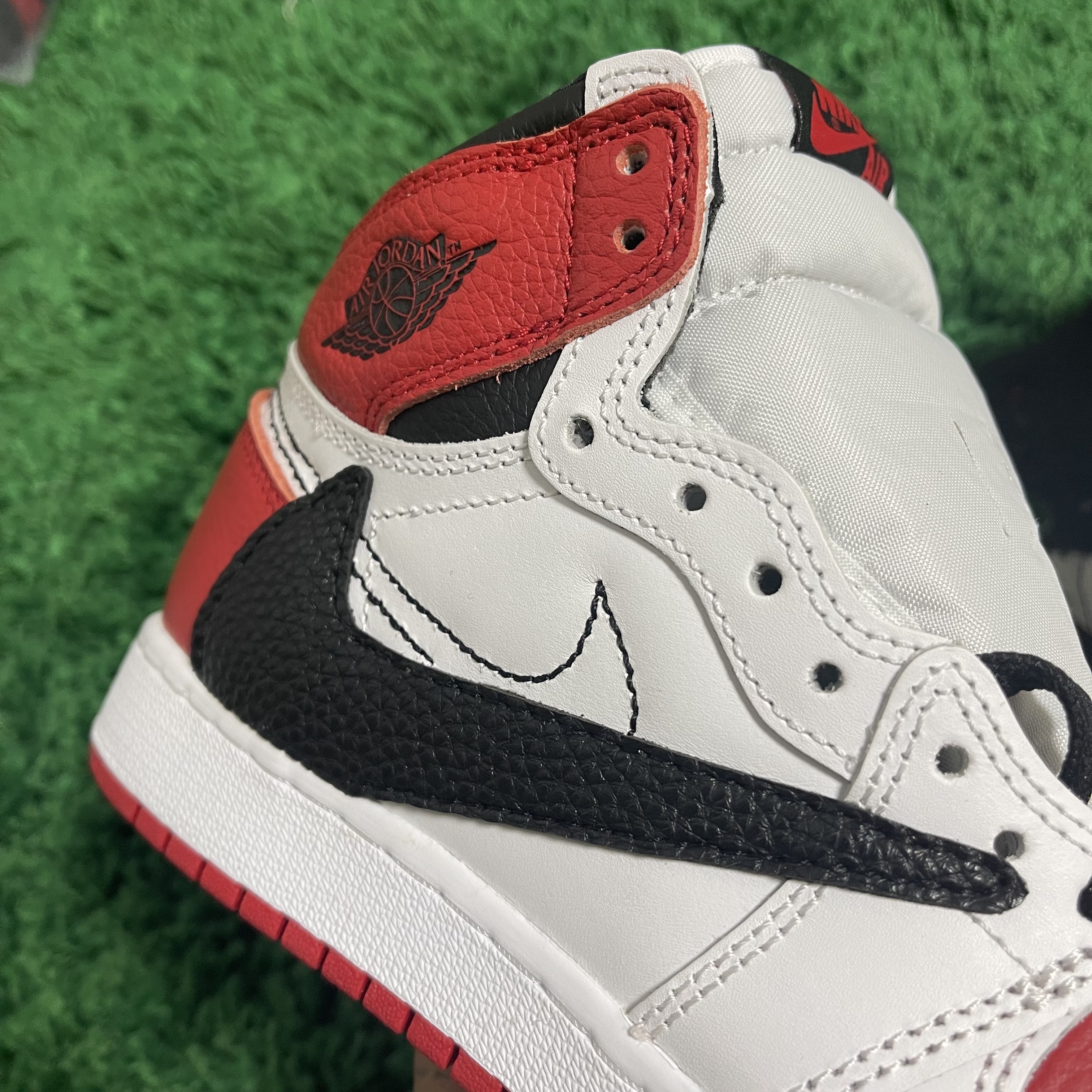 Jordan 1 Retro High OG Heritage 착용 스타일 - 3