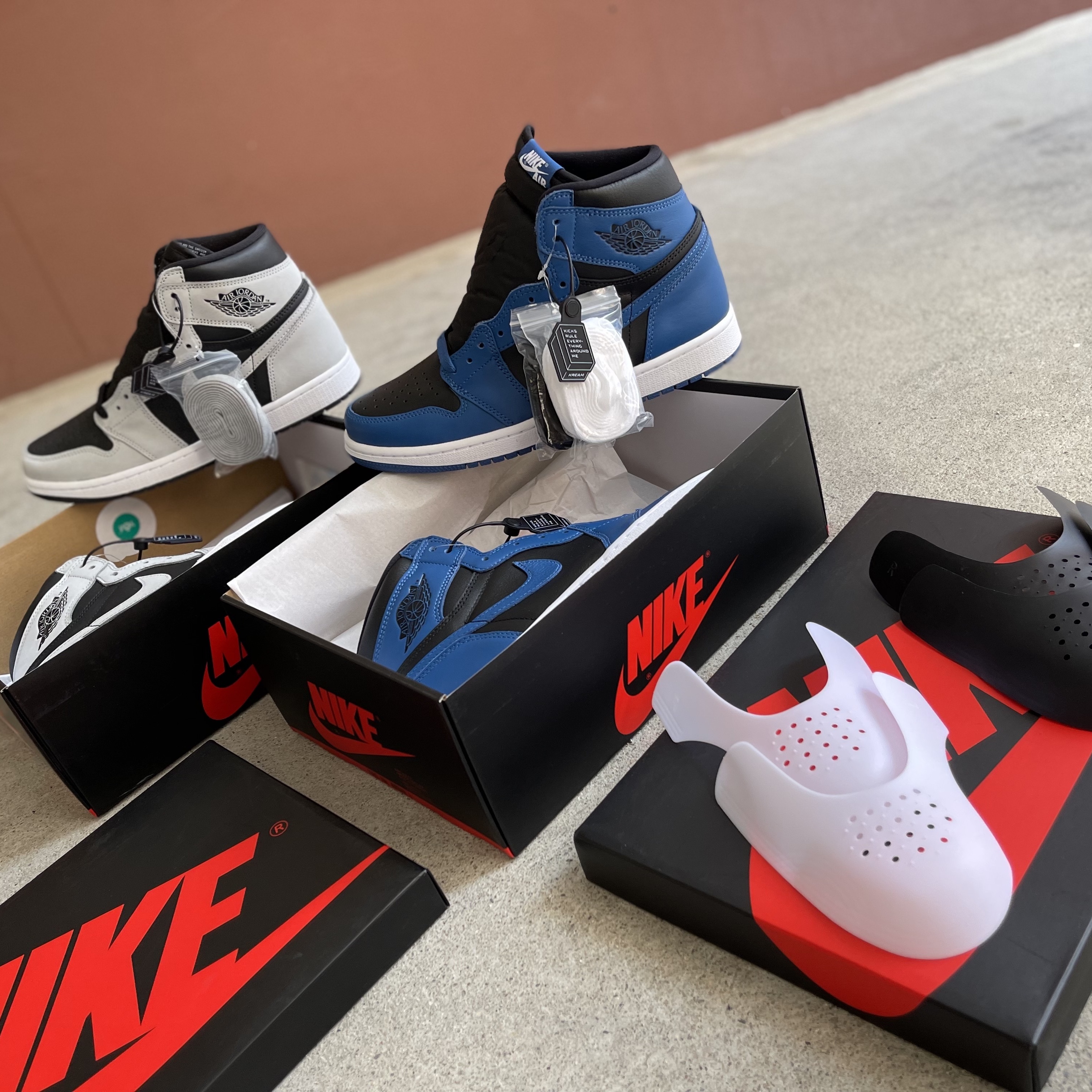 Jordan 1 Retro High OG Shadow 2.0, Jordan 1 Retro High OG Dark Marina Blue 착용 스타일