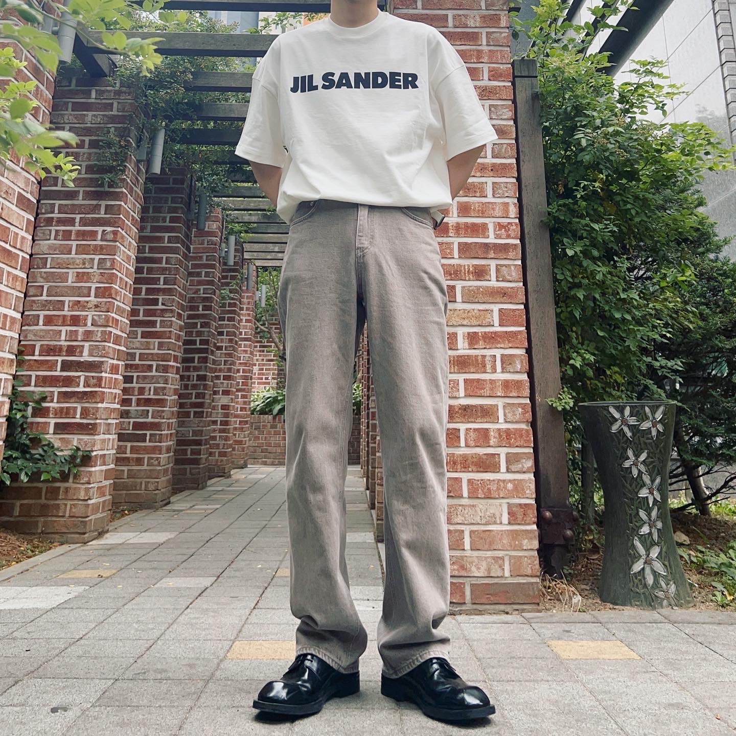 Jil Sander Logo T-Shirt Natural - 22SS 착용 스타일 - 1