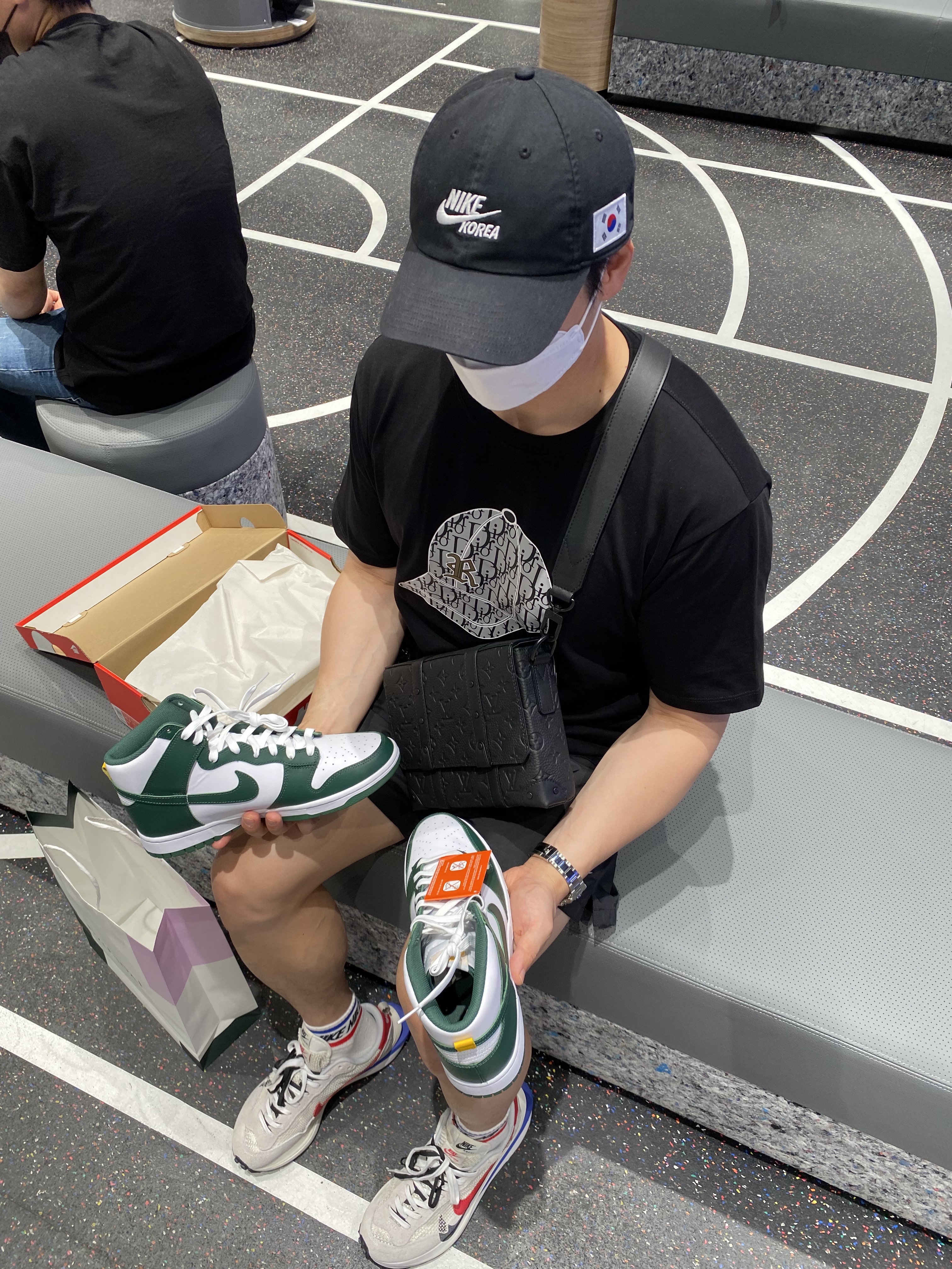 Nike H86 Korea Cap Black, Nike Dunk High Retro Noble Green 착용 스타일 - 1