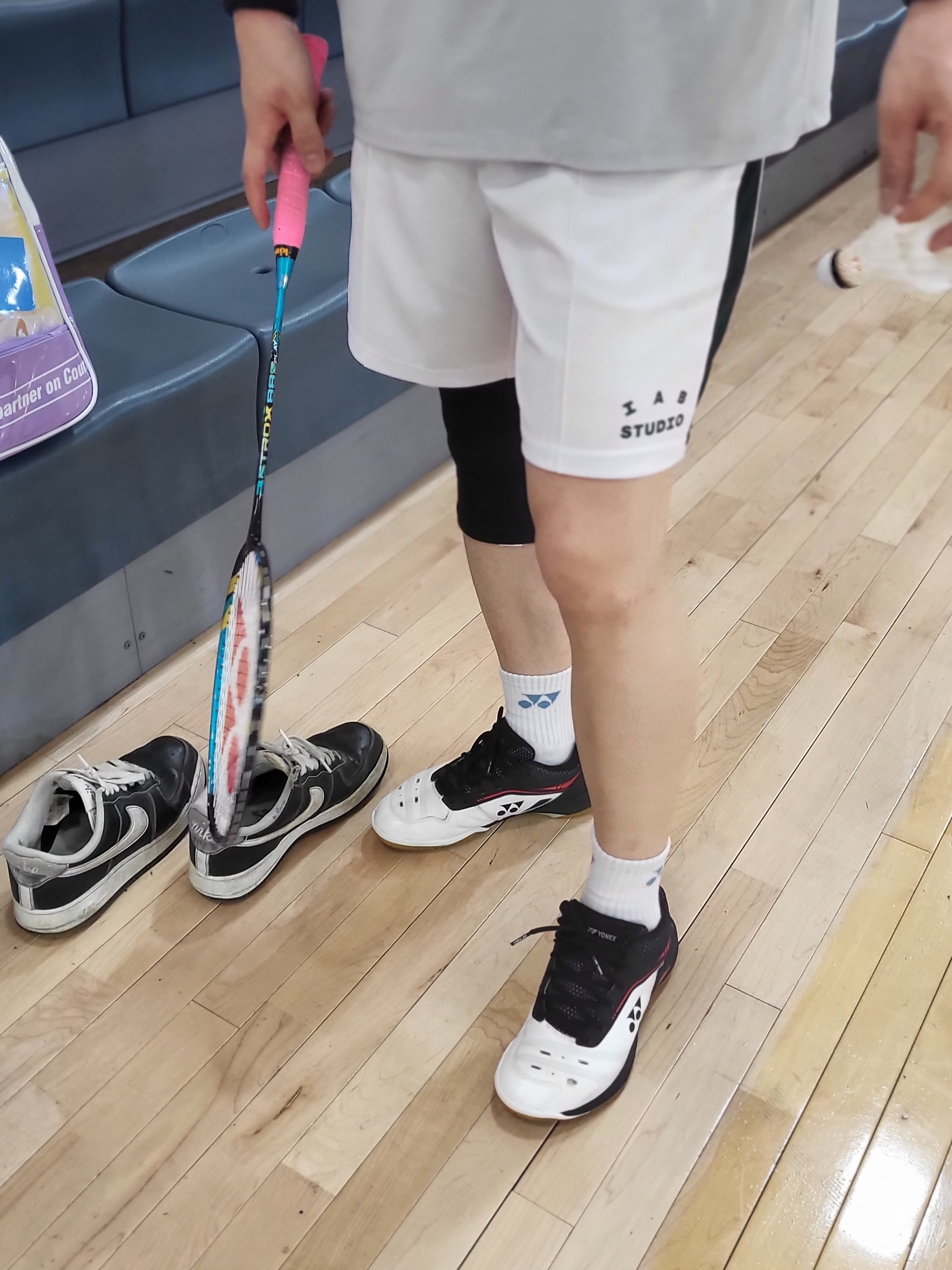 IAB Studio x Yonex Game Shorts White 착용 스타일