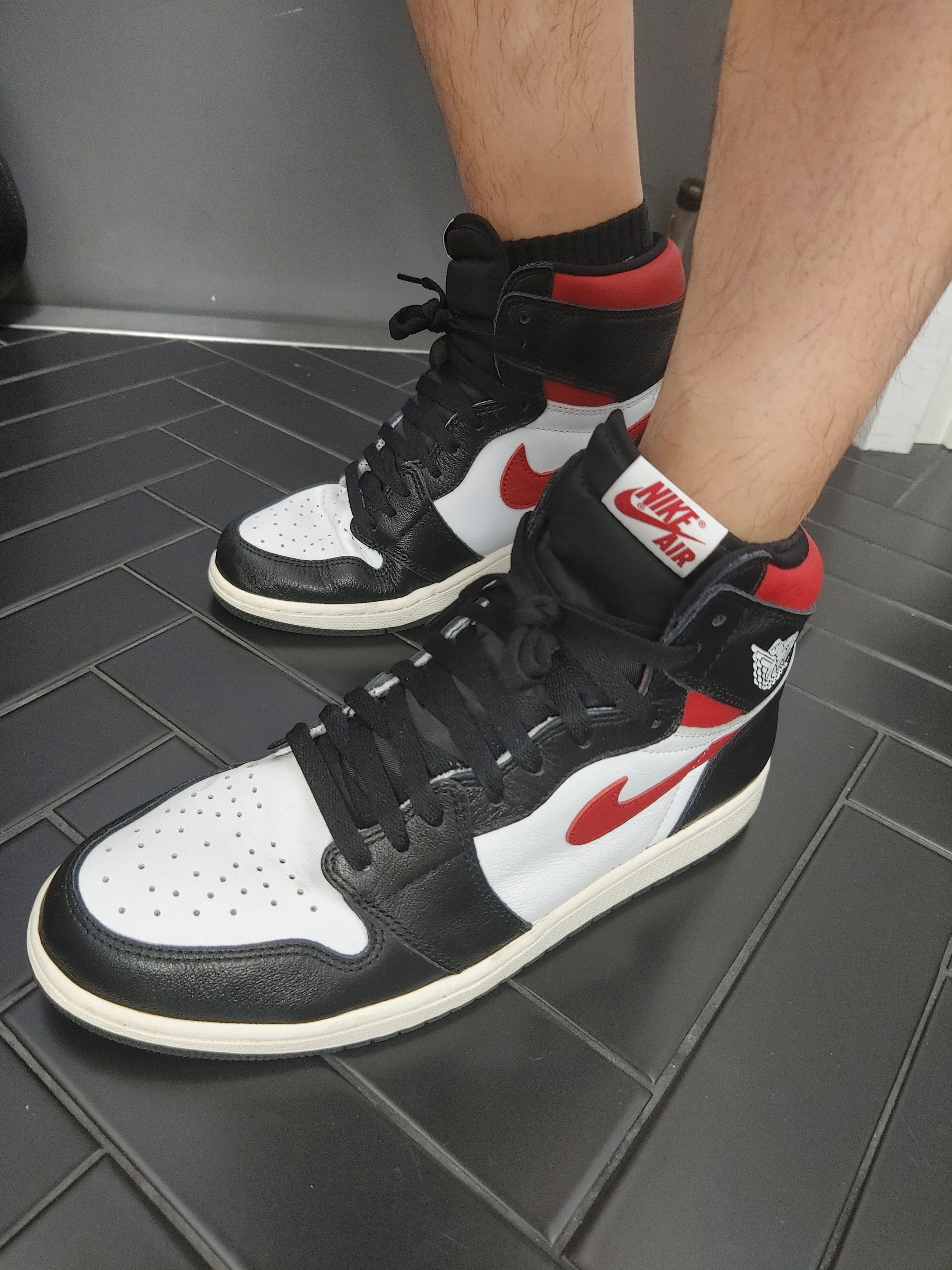 Jordan 1 Retro High OG Gym Red 착용 스타일