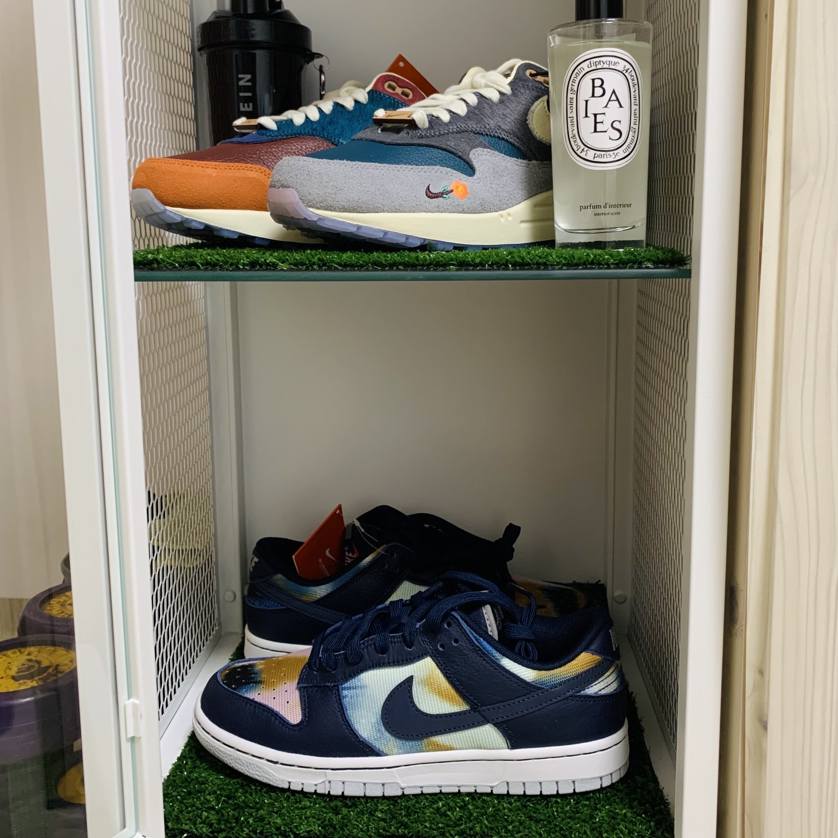 Nike Dunk Low Retro PRM Obsidian Graffiti, Nike x Kasina Air Max 1 SP Won-Ang Particle Grey 착용 스타일 - 3