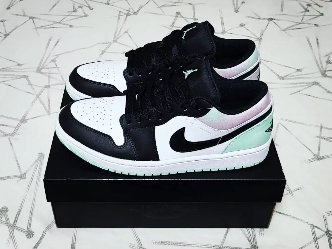 Jordan 1 Low SE White Black Tie-Dye 착용 스타일 - 2