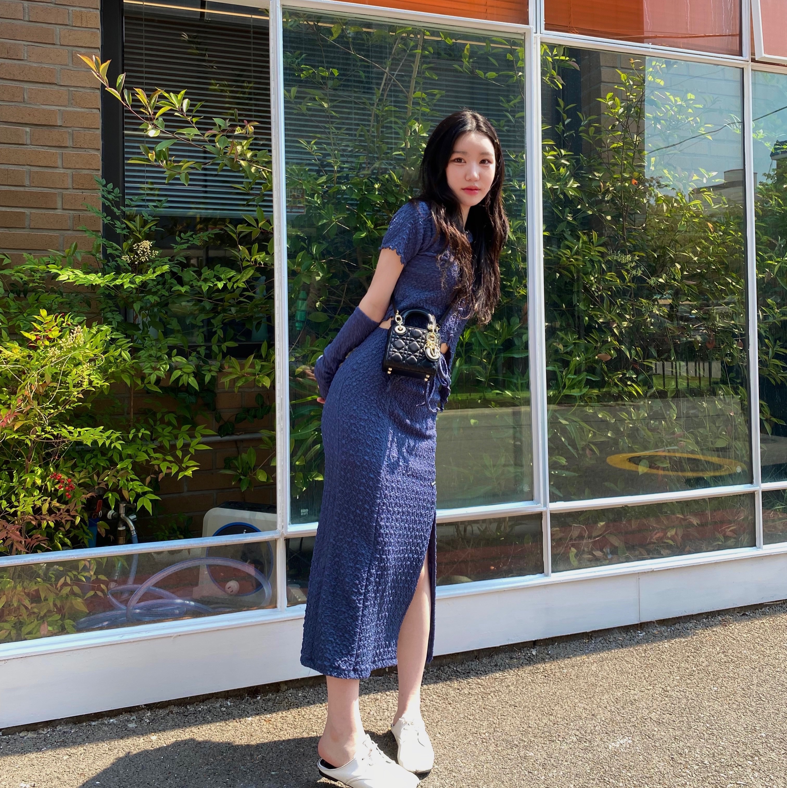 Dior Micro Lady Bag Cannage Lambskin Black Gold 착용 스타일