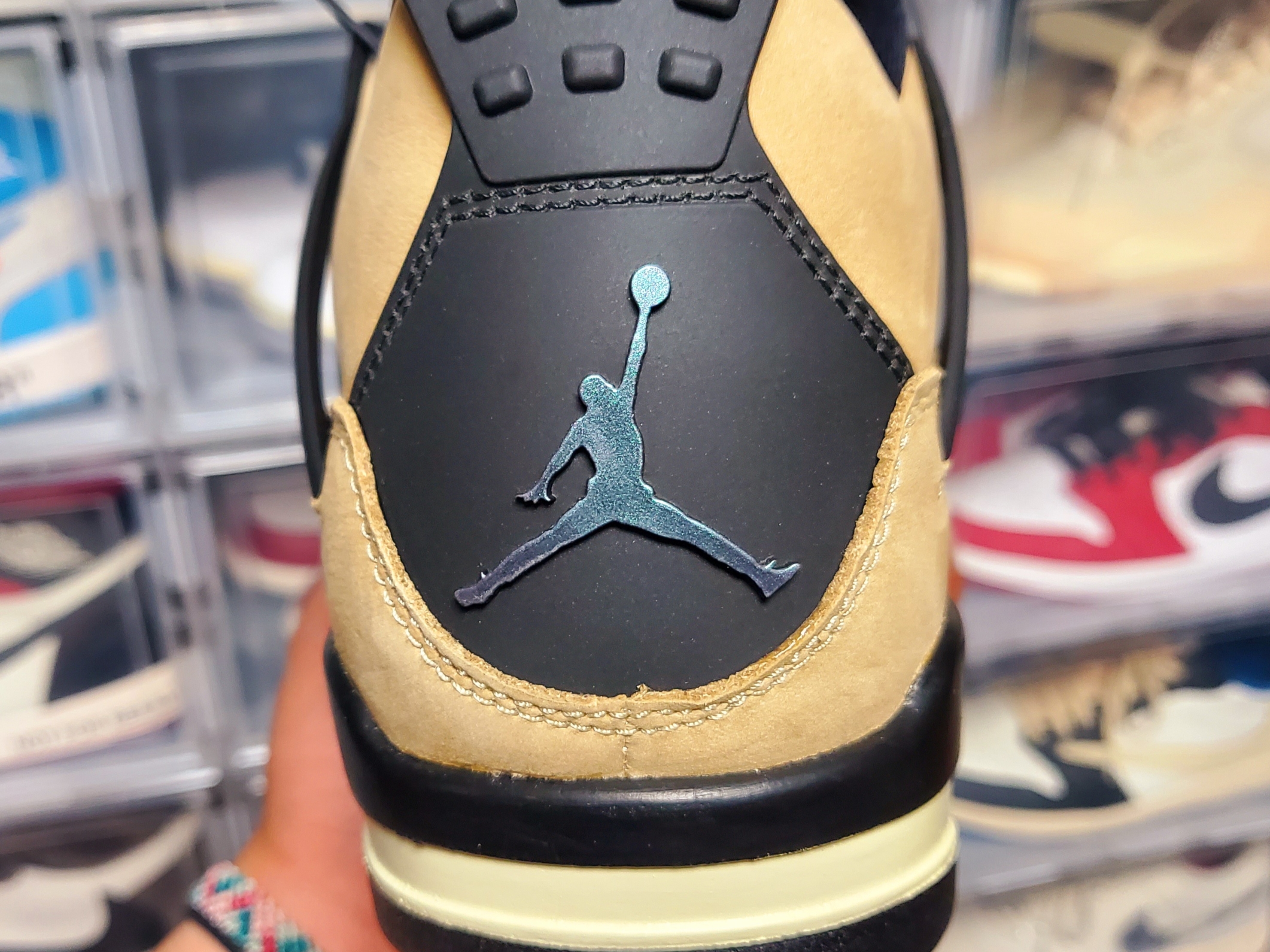 (W) Jordan 4 Retro Fossil 착용 스타일 - 4
