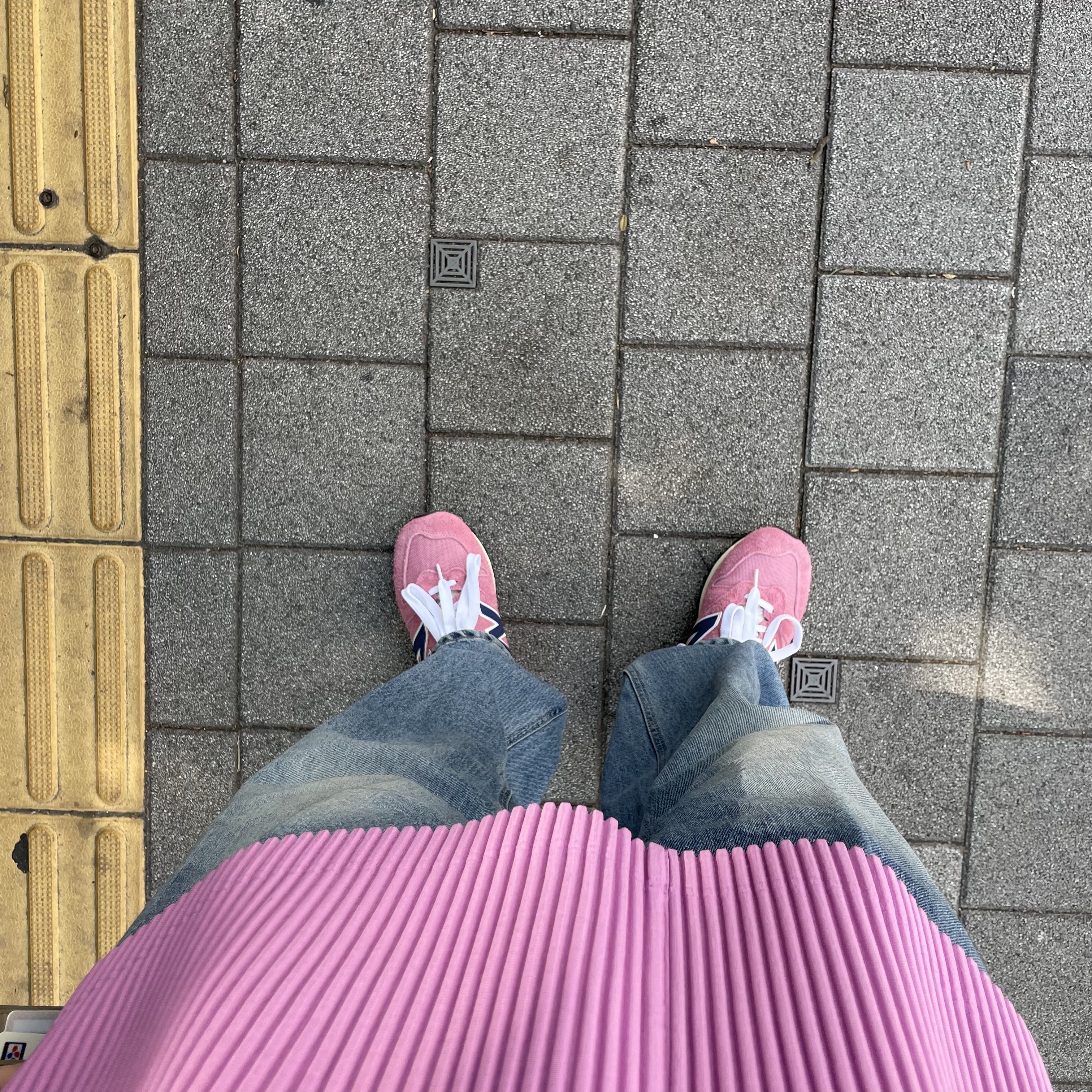 New Balance x Aime Leon Dore 1300 Dusty Pink 착용 스타일 - 2