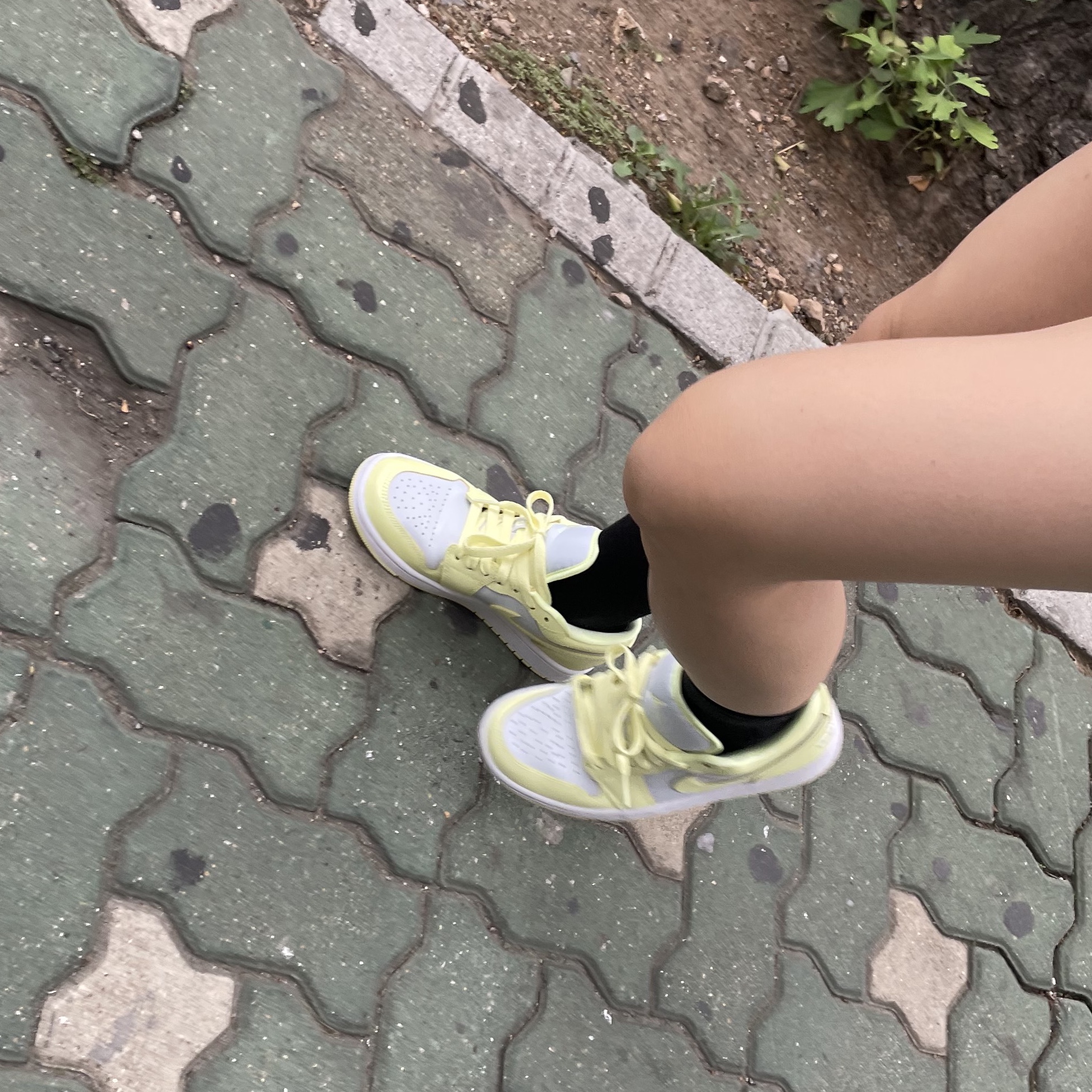 (W) Jordan 1 Low Citron Tint 착용 스타일