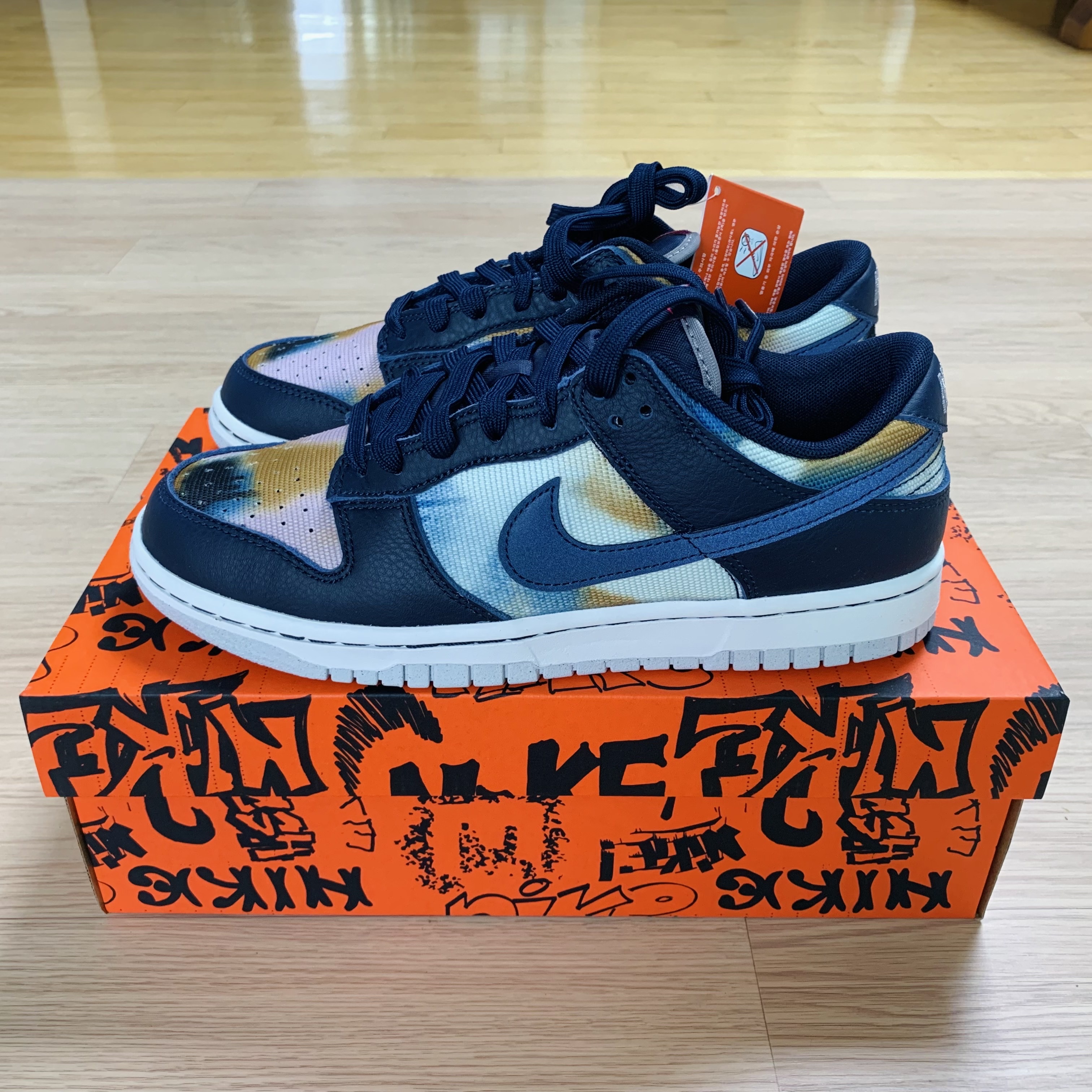 Nike Dunk Low Retro PRM Obsidian Graffiti, Nike x Kasina Air Max 1 SP Won-Ang Particle Grey 착용 스타일 - 2