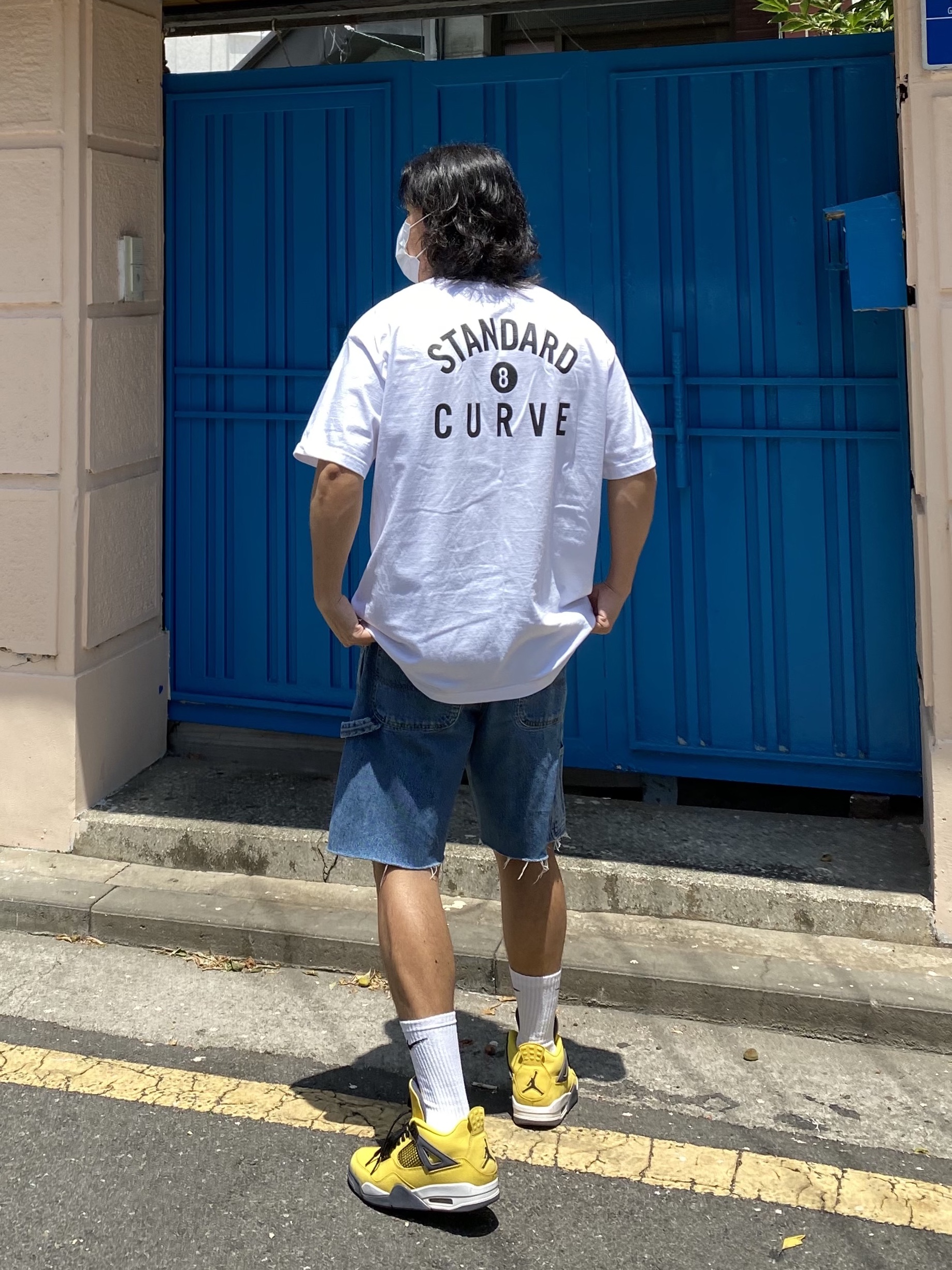 Jordan 4 Retro Tour Yellow 착용 스타일