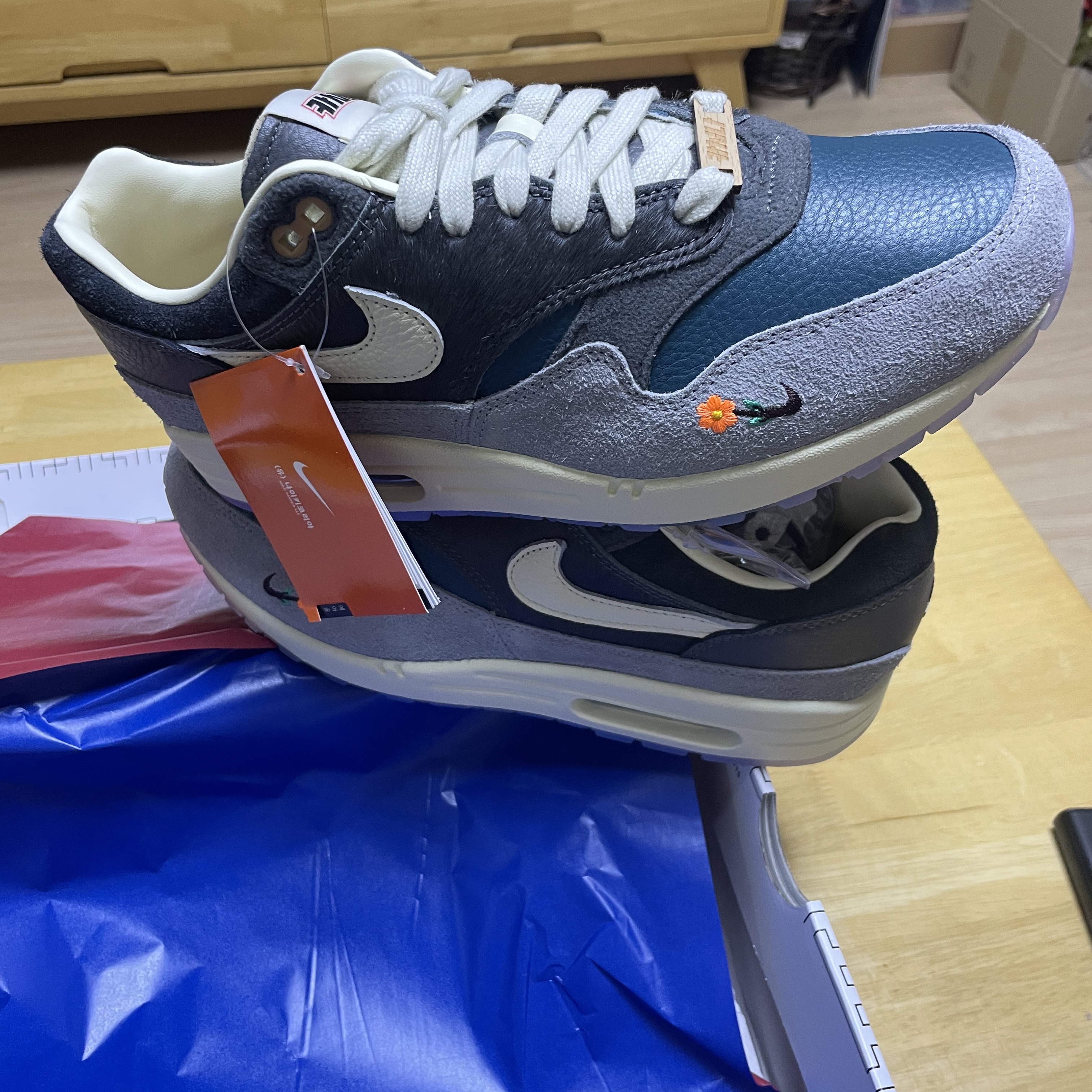Nike x Kasina Air Max 1 SP Won-Ang Particle Grey 착용 스타일