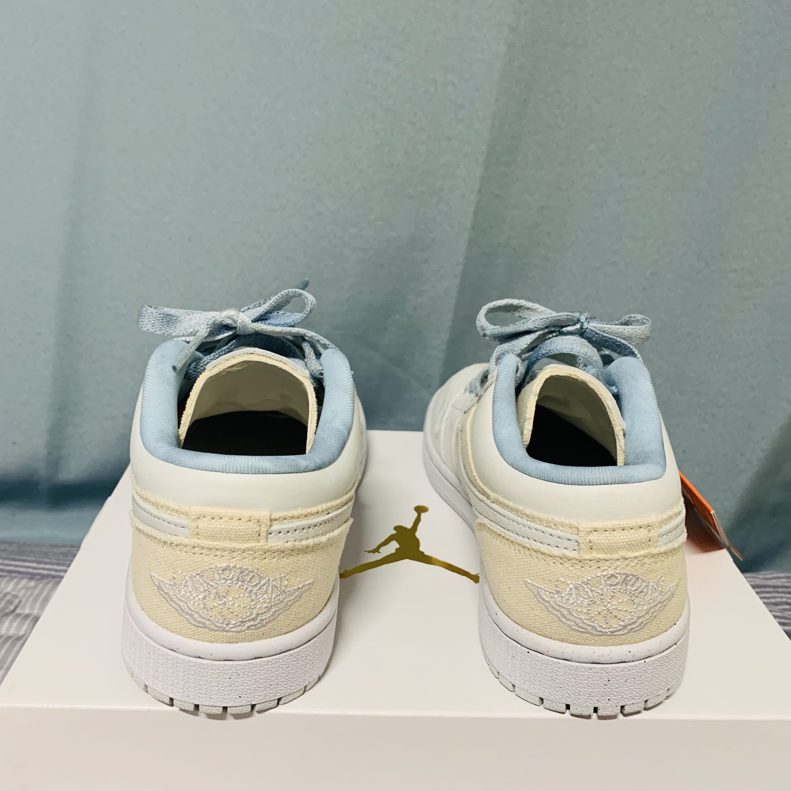 (W) Jordan 1 Low Canvas 착용 스타일 - 4