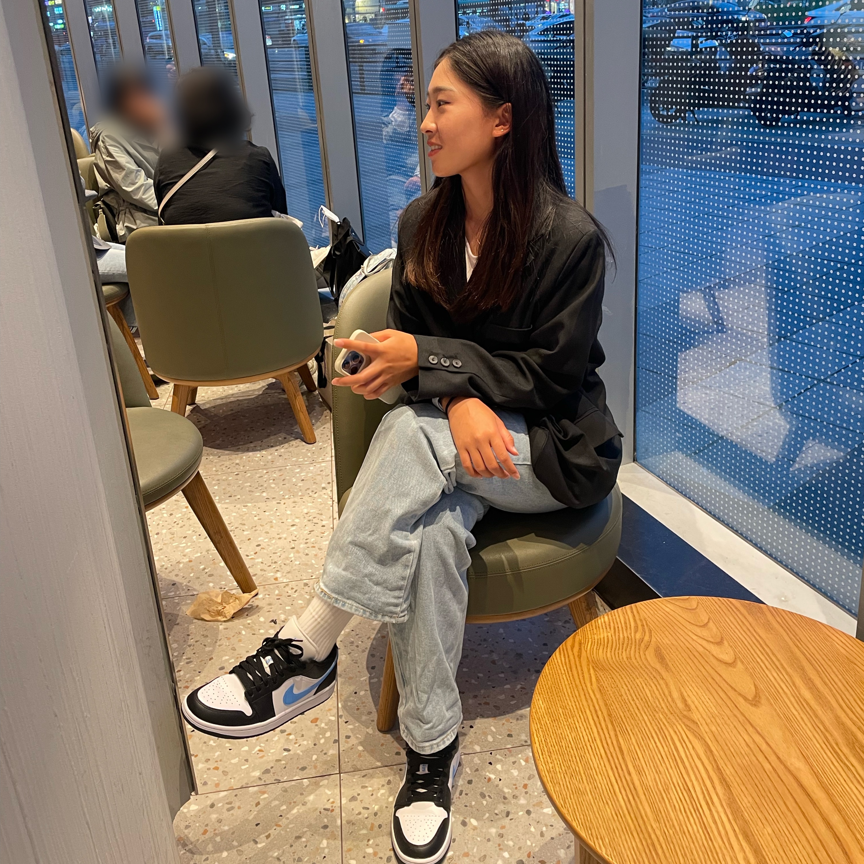 (W) Jordan 1 Low Black University Blue 착용 스타일
