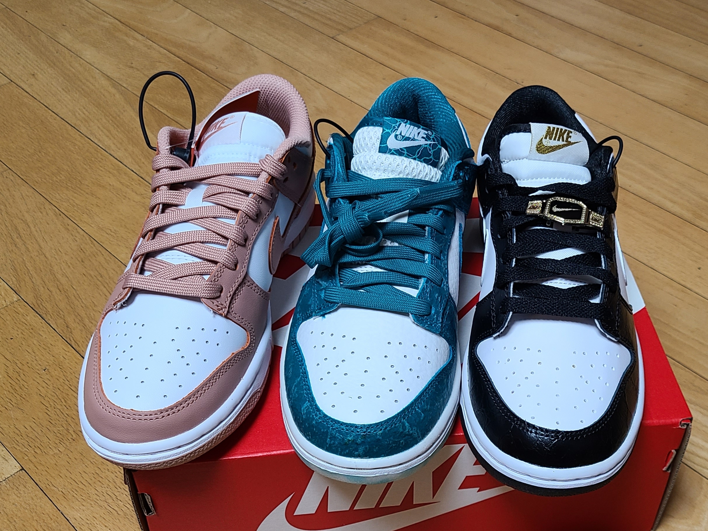 Nike Dunk Low Retro SE Black, (W) Nike Dunk Low Rose Whisper 착용 스타일