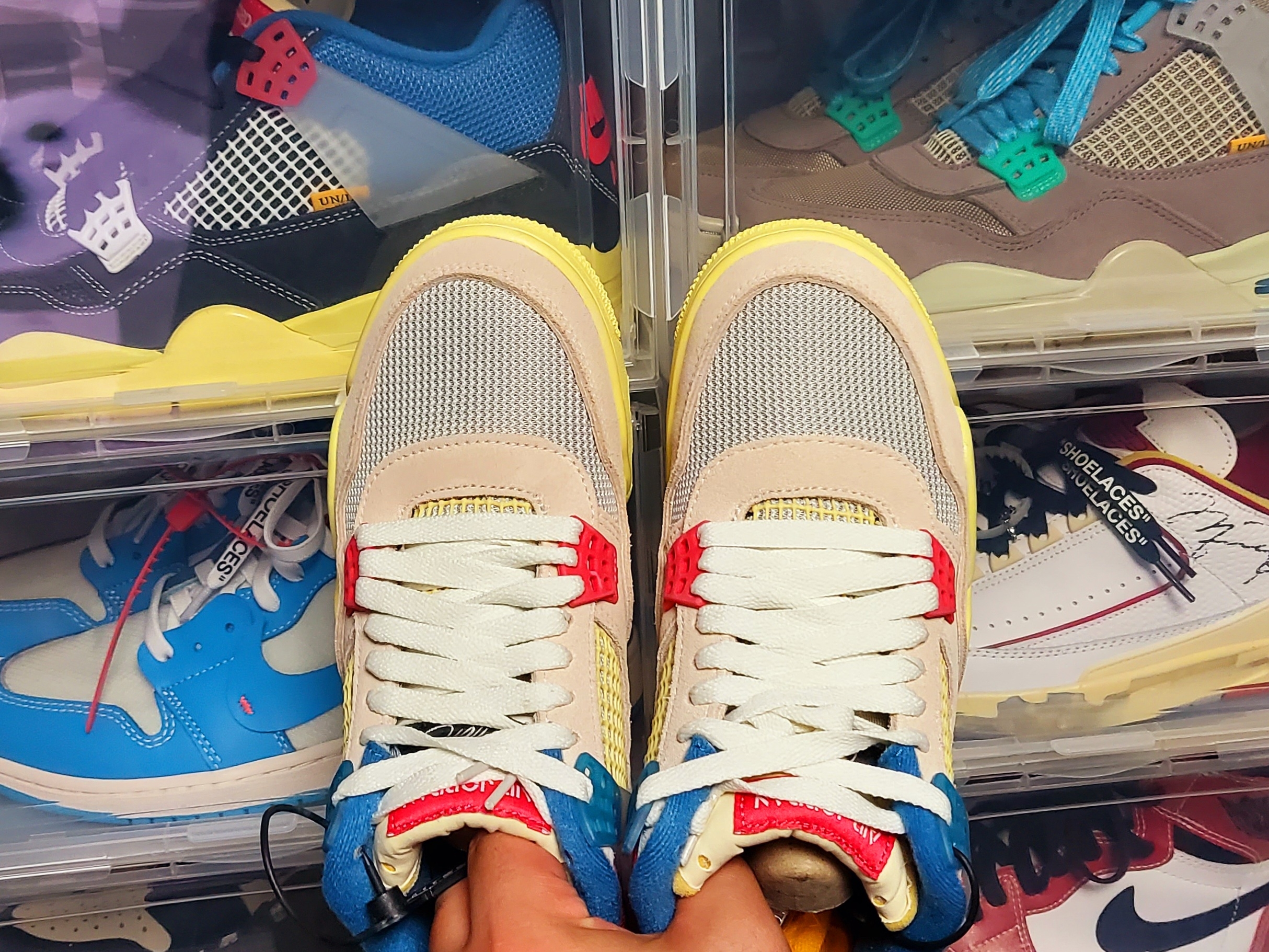 Jordan 4 x Union Retro Guava Ice 착용 스타일 - 4