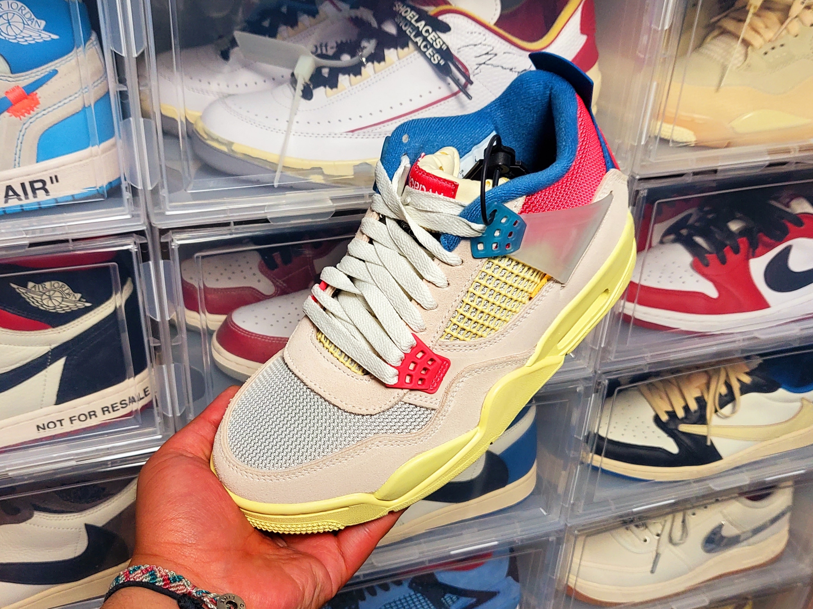 Jordan 4 x Union Retro Guava Ice 착용 스타일 - 1